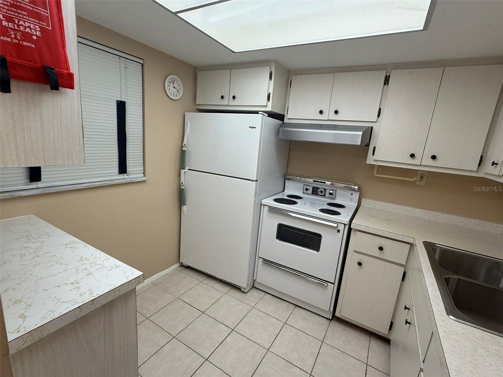 3100 Harbor Blvd #102 Property Photo 6