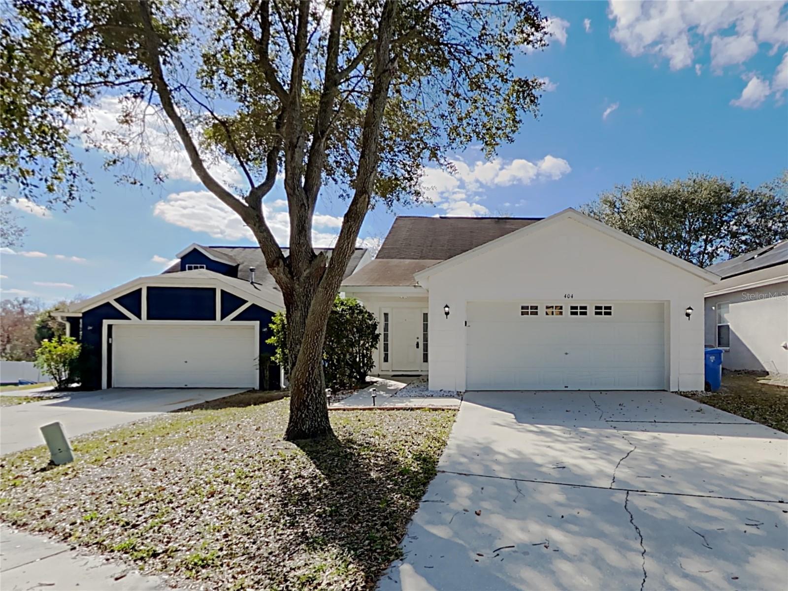 404 SUMMER SAILS DR