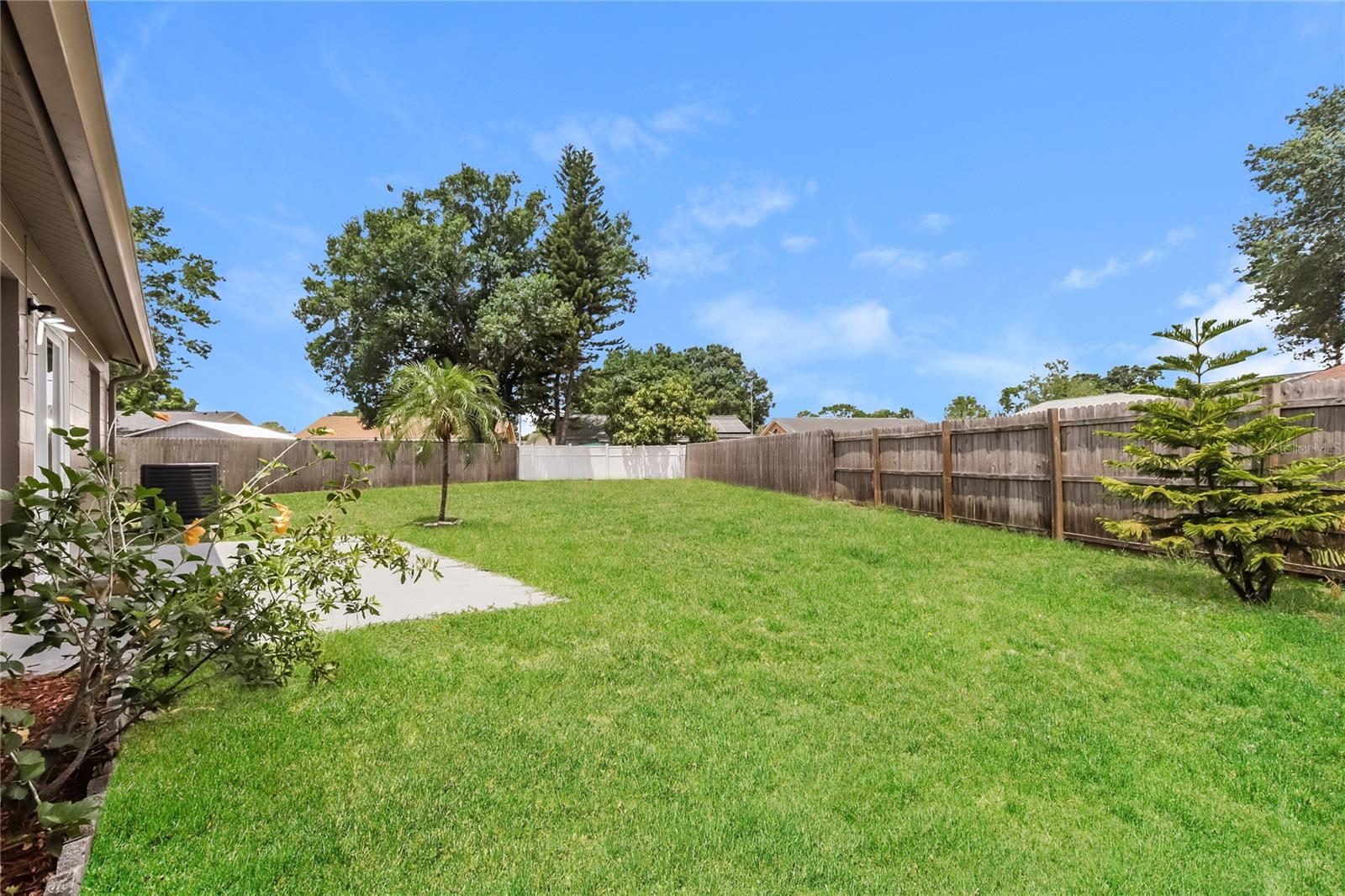1002 Pinehaven Ct Property Photo 14