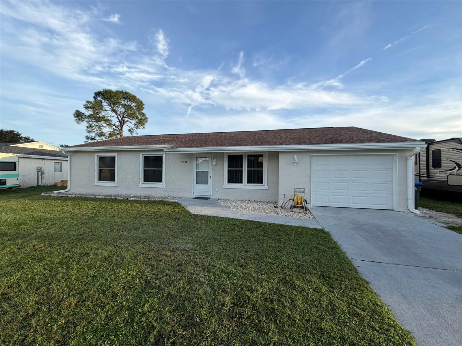 8228 SAN JACINTO AVE Property Photo 1