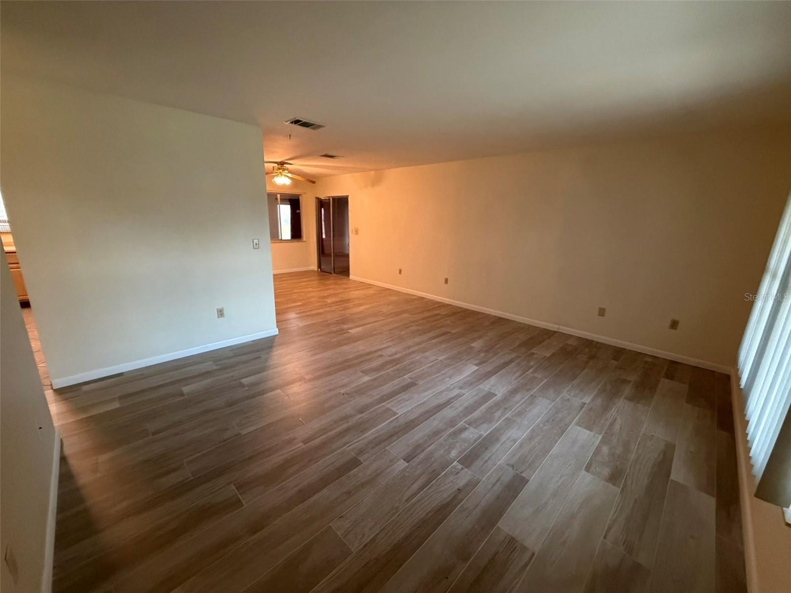 8228 San Jacinto Ave Property Photo 5