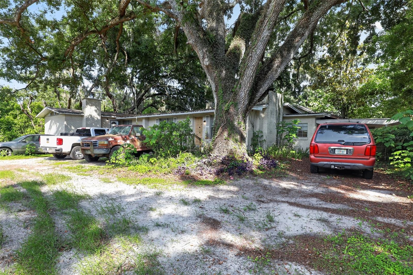 10109 Main St Property Photo 33