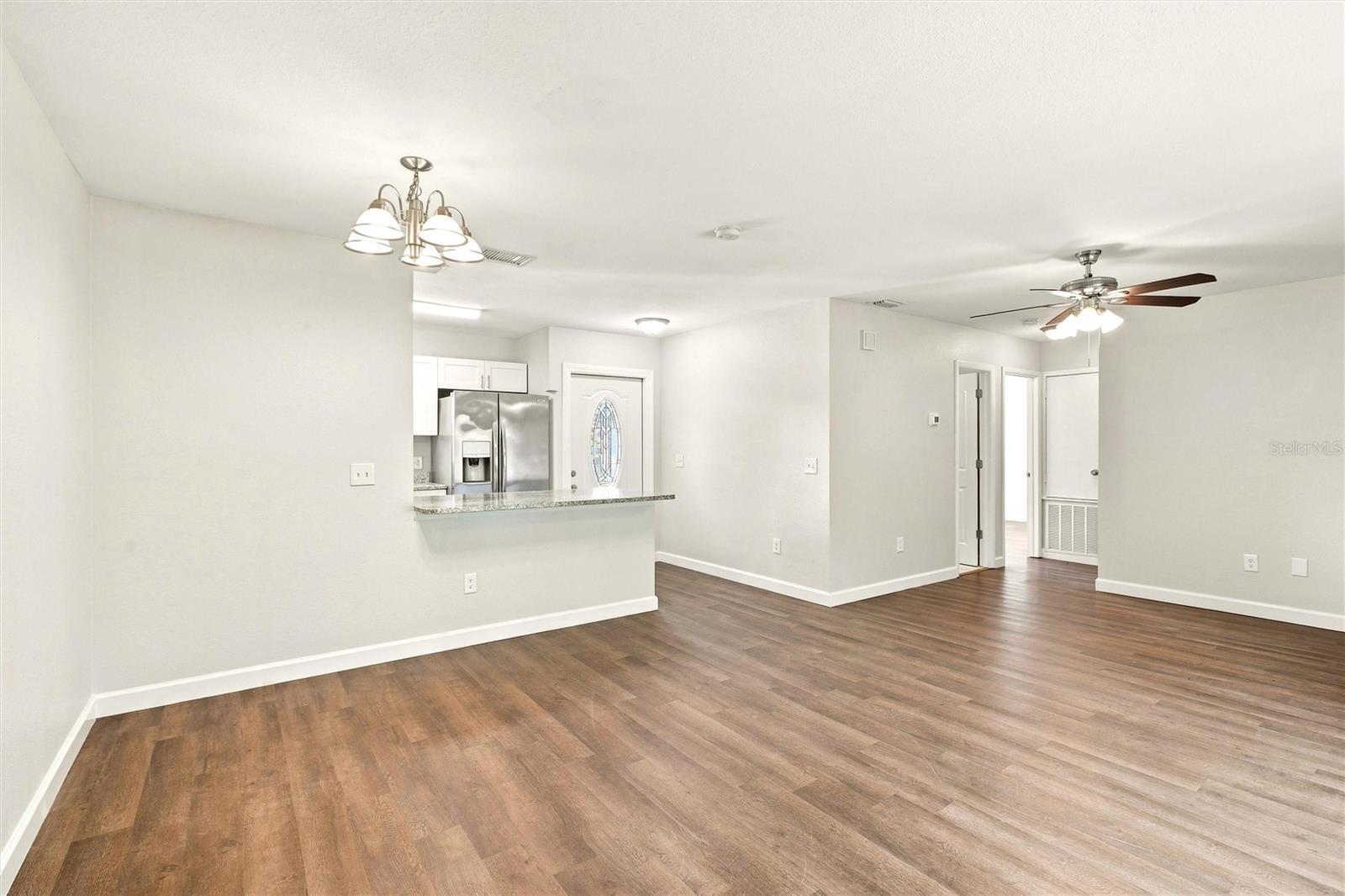 5799 Fran Ct Property Photo 3