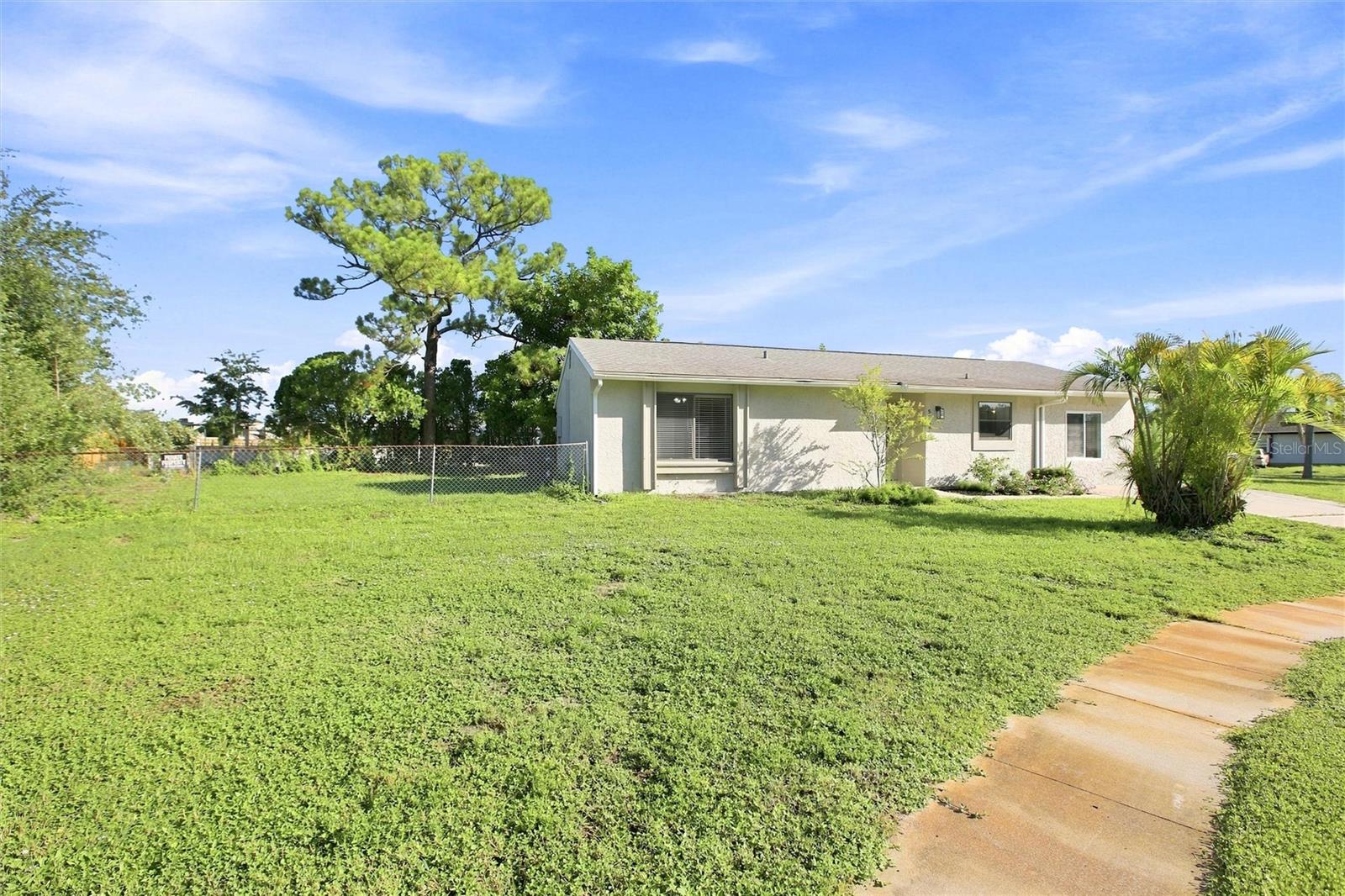 5799 Fran Ct Property Photo 7