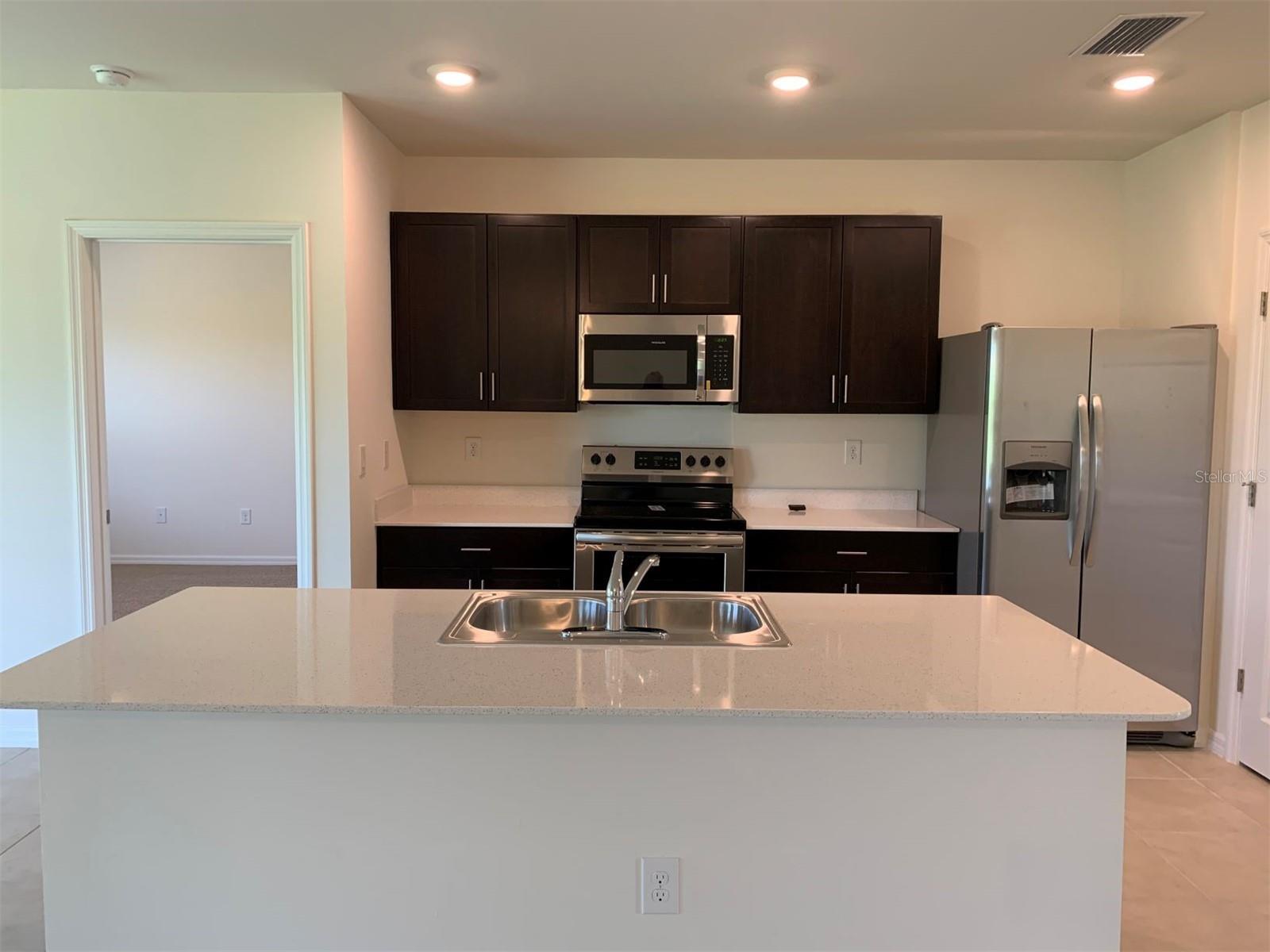341 Tandil St Property Photo 3