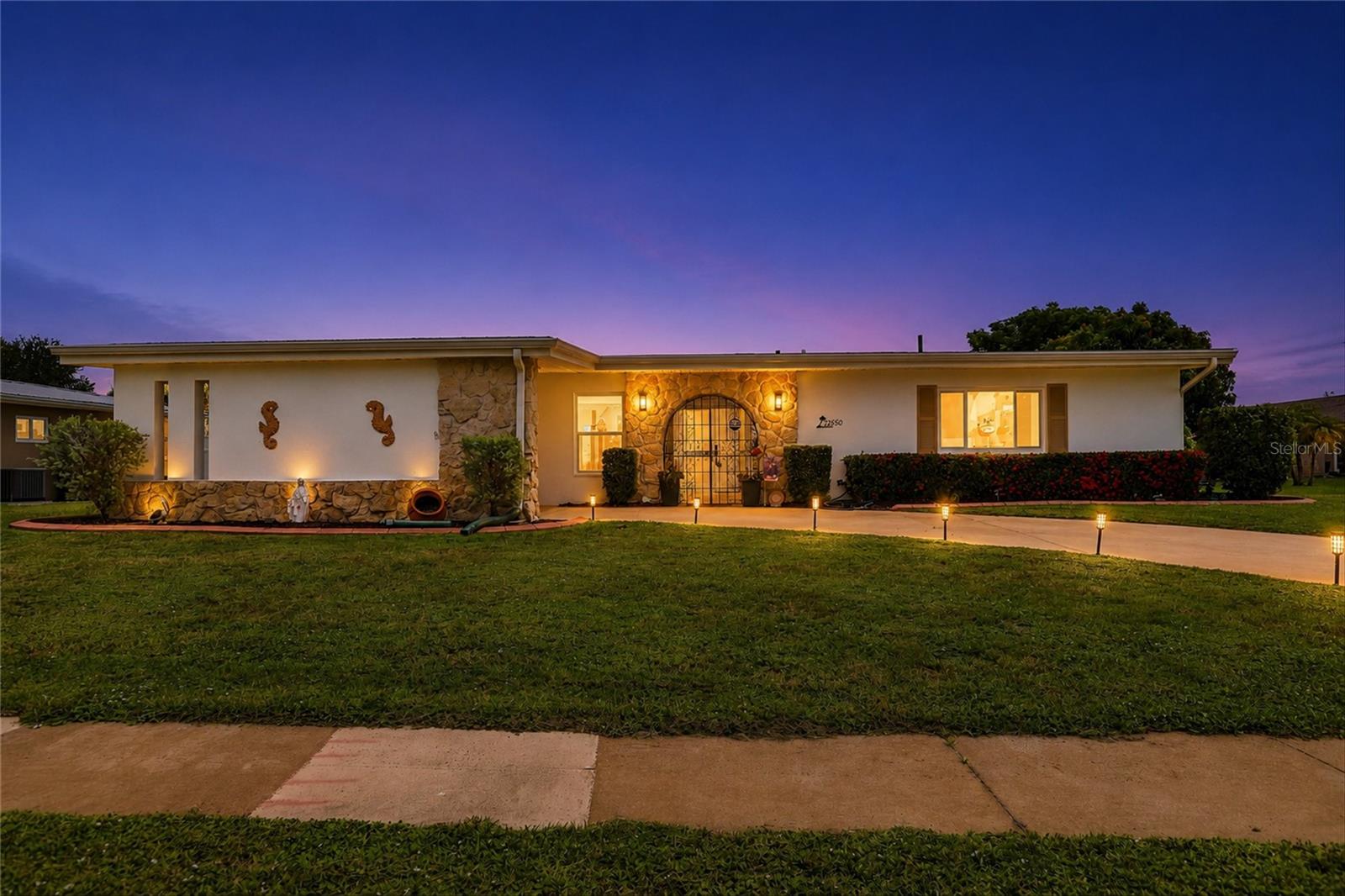 22580 Bolanos Ct Property Photo 1