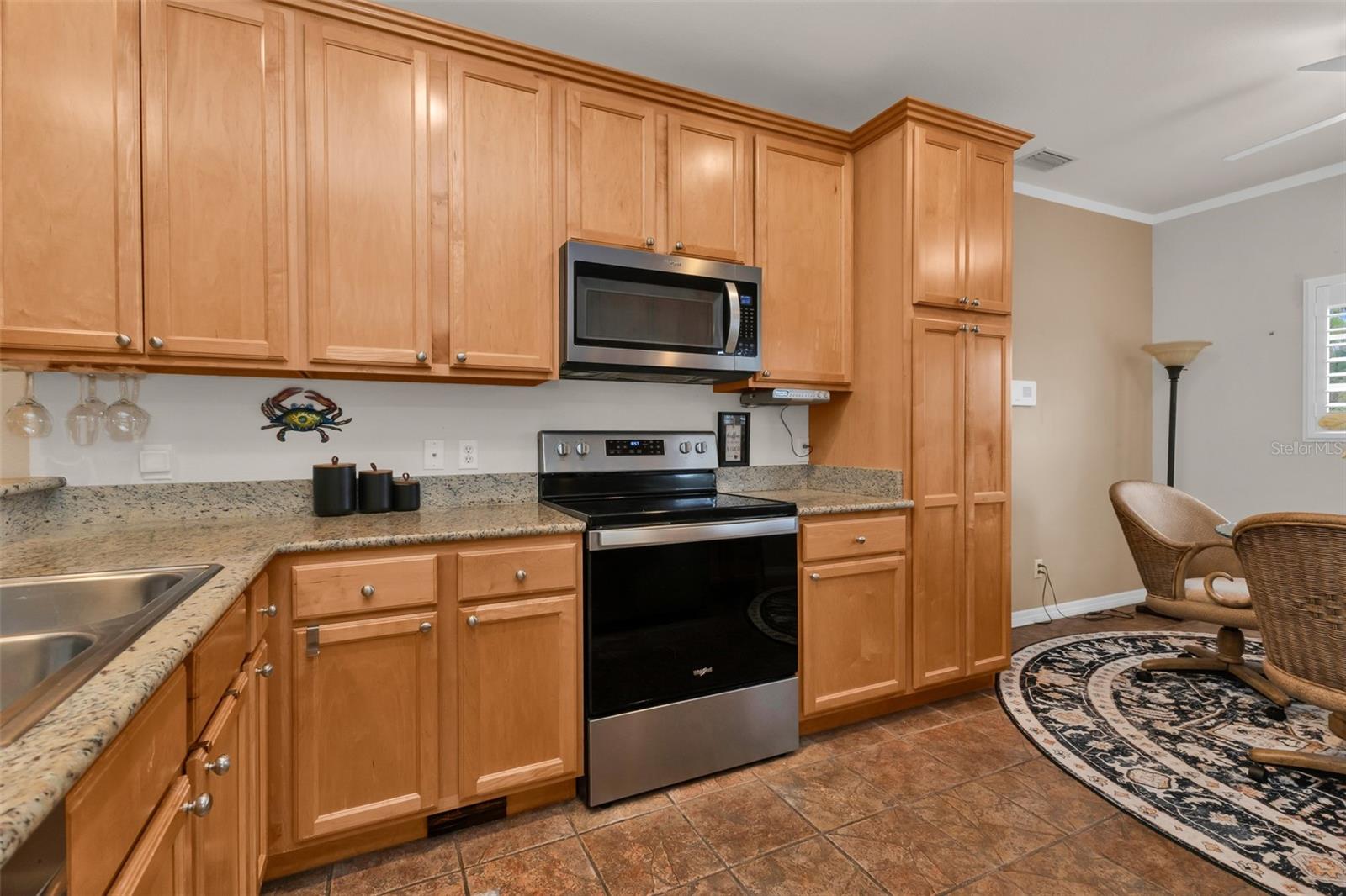 2090 Big Pass Ln #d Property Photo 14