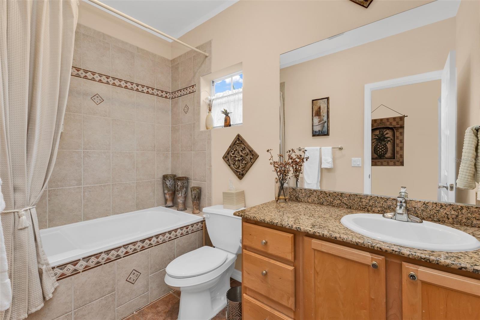 2090 Big Pass Ln #d Property Photo 33