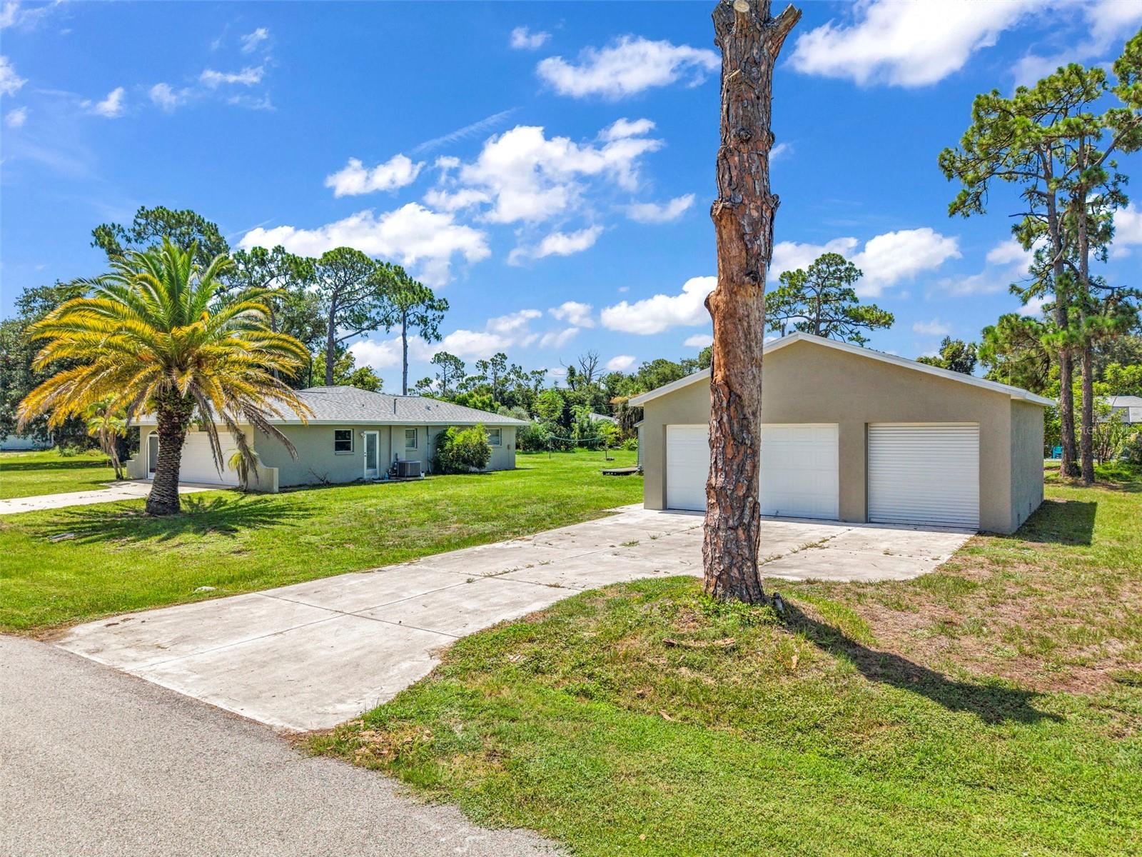 18521 Quaint Ave Property Photo 5