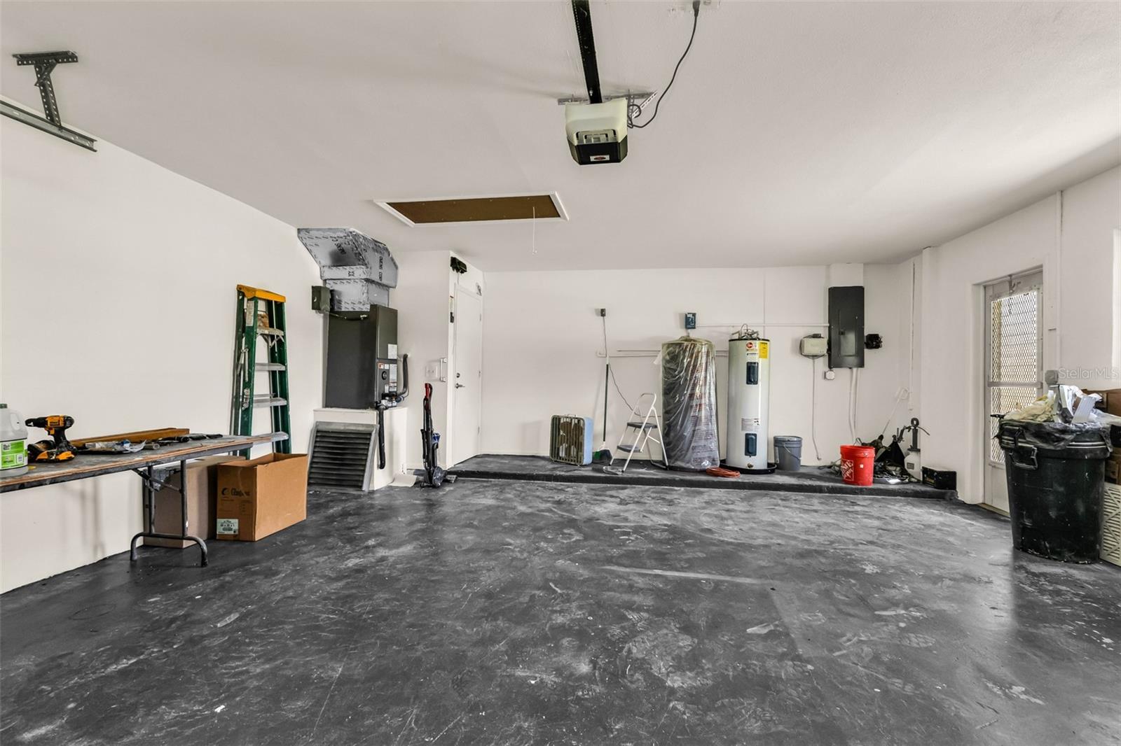 18521 Quaint Ave Property Photo 17