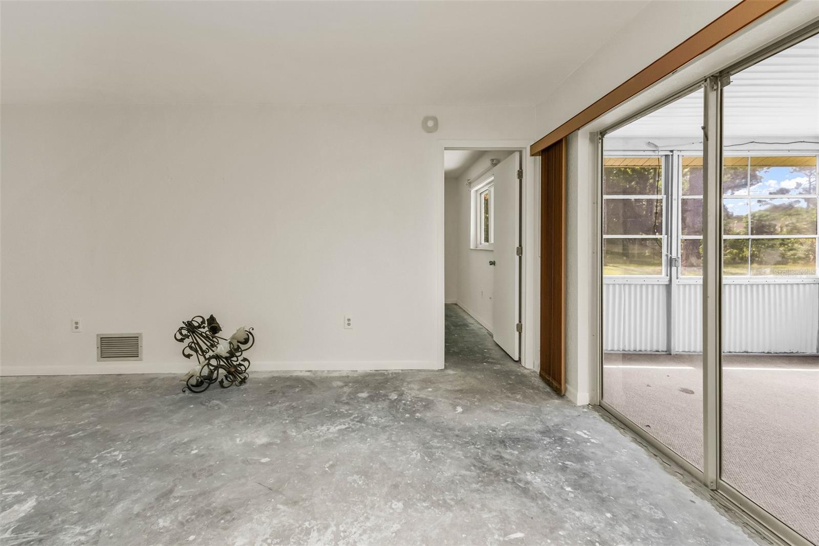 18521 Quaint Ave Property Photo 20