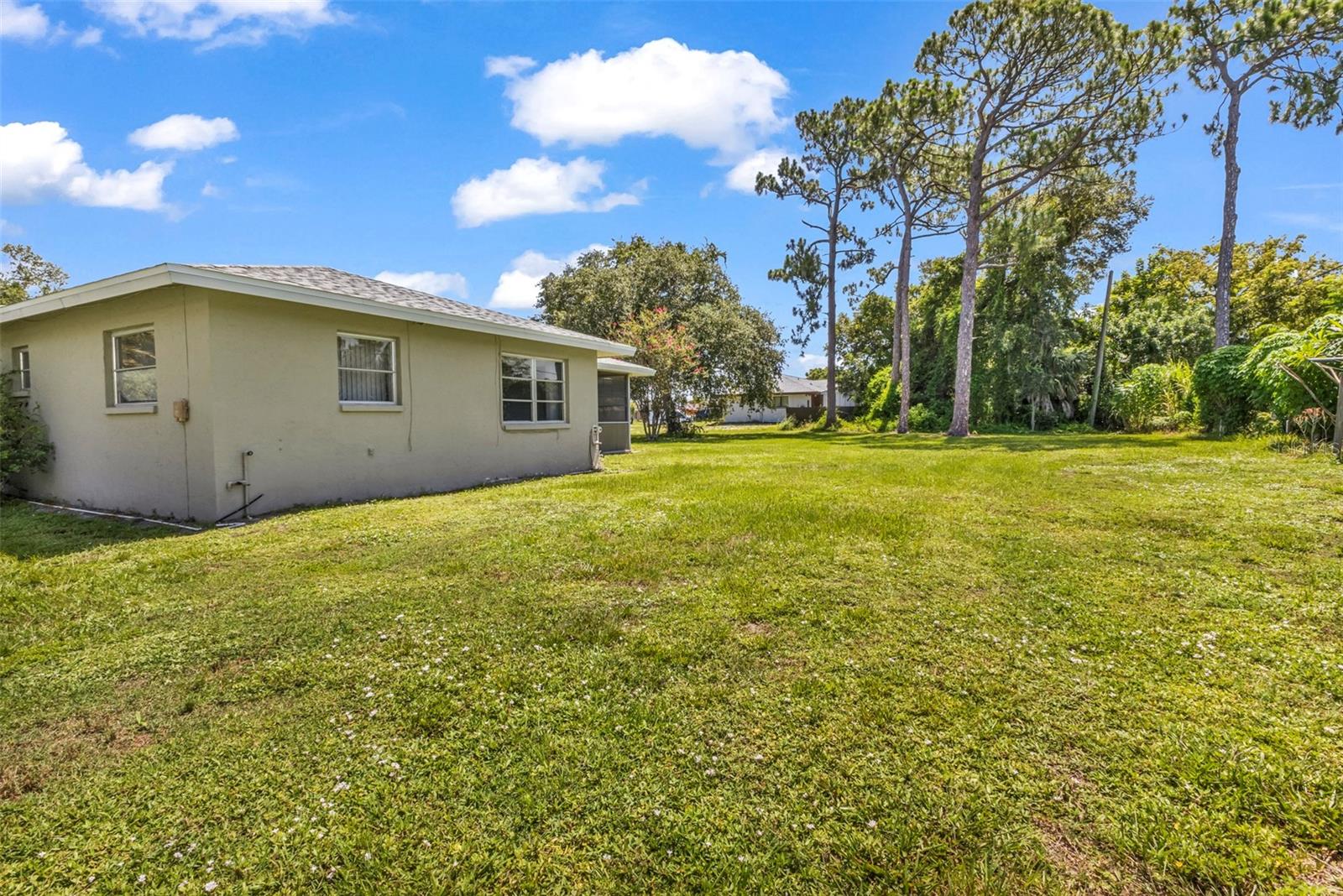 18521 Quaint Ave Property Photo 30
