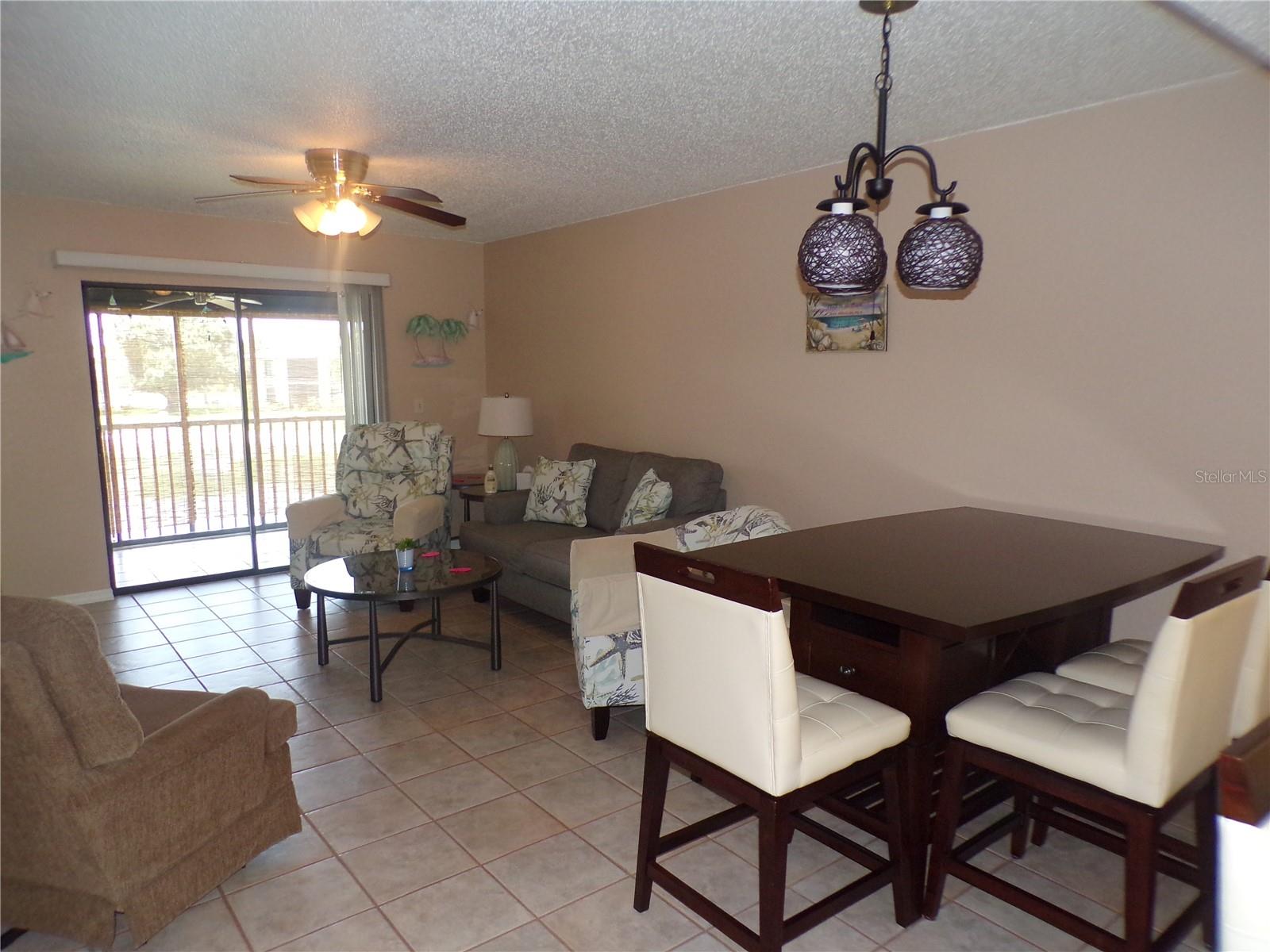 4016 Oakview Dr #j8 Property Photo 9