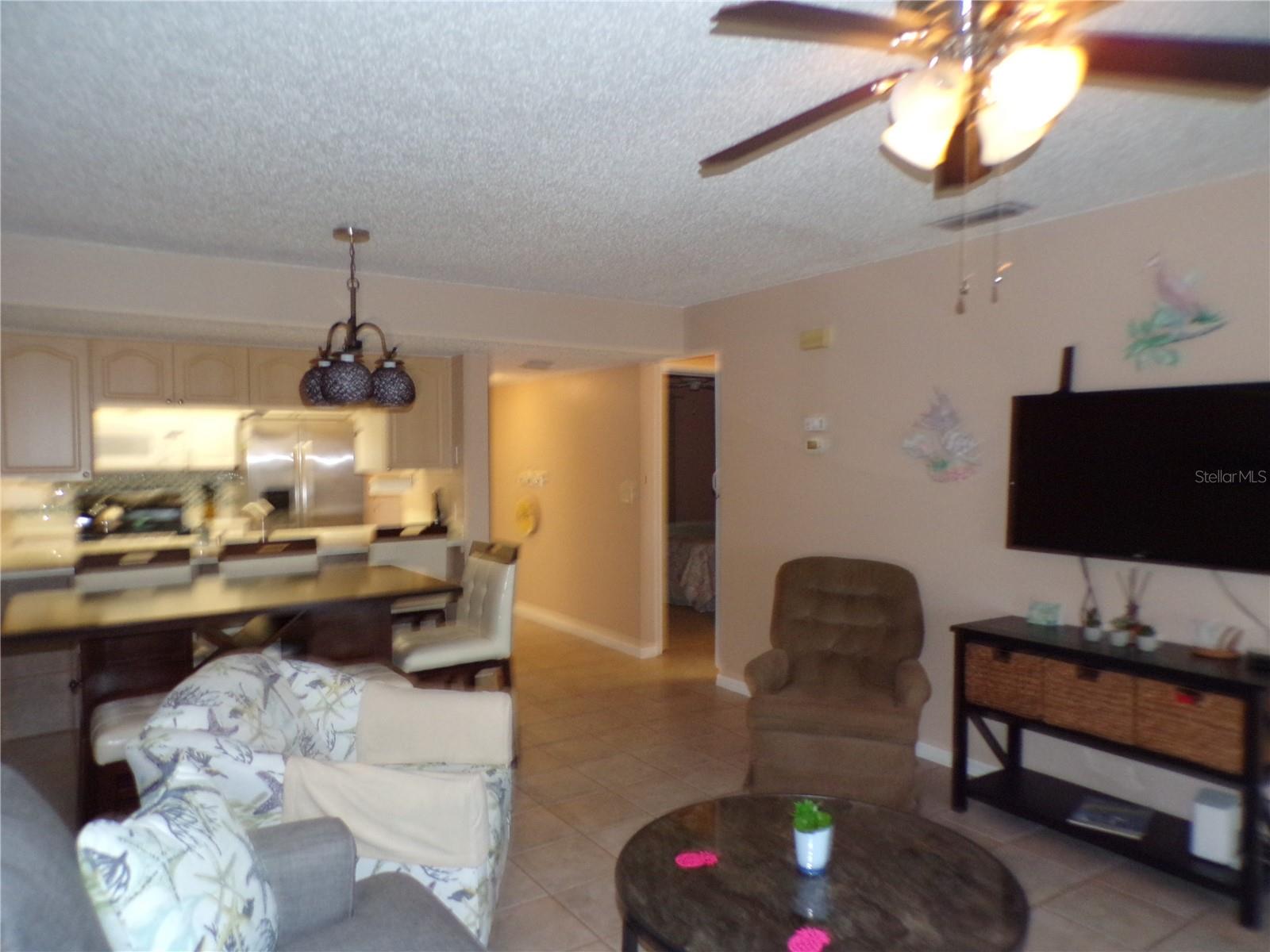 4016 Oakview Dr #j8 Property Photo 34