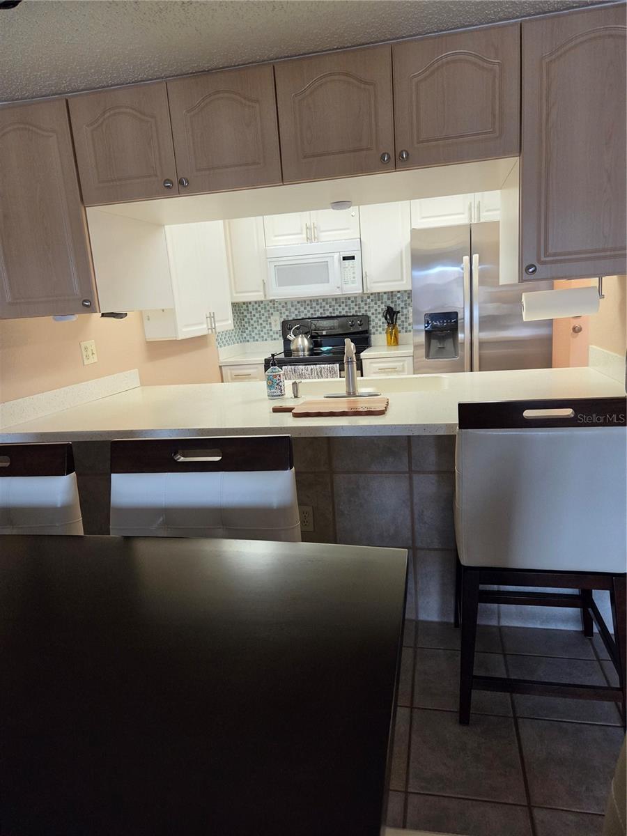 4016 Oakview Dr #j8 Property Photo 35