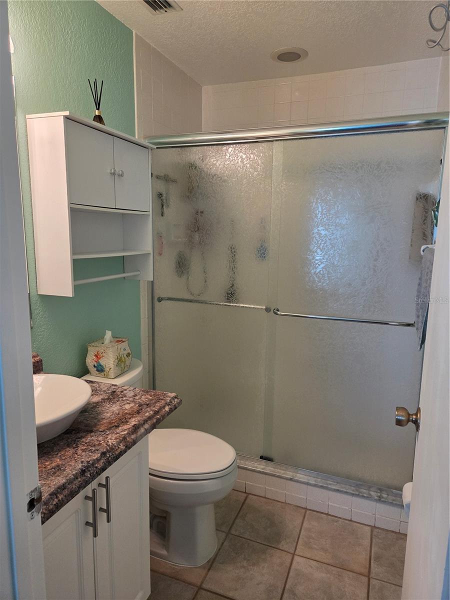 4016 Oakview Dr #j8 Property Photo 55