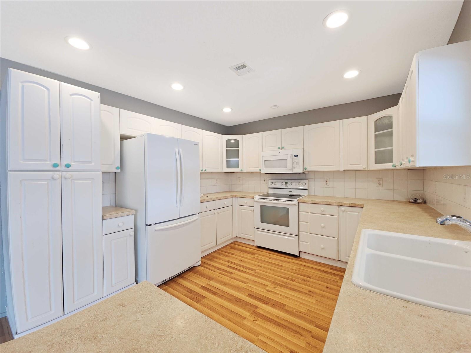 416 Bal Harbor Blvd Property Photo 11