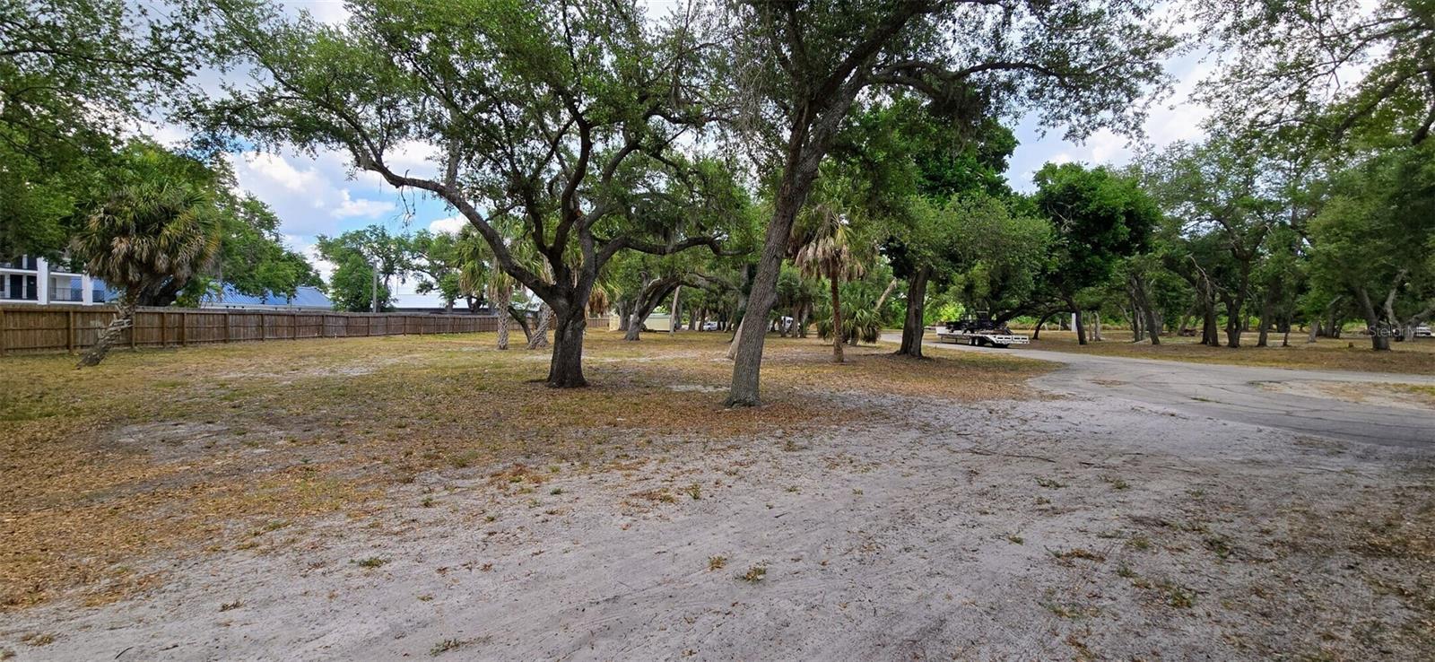 1999 Tamiami Trl Property Photo 18