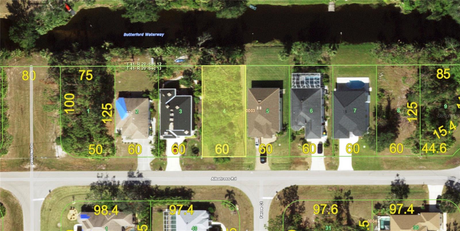 182 Albatross Rd Property Photo 5