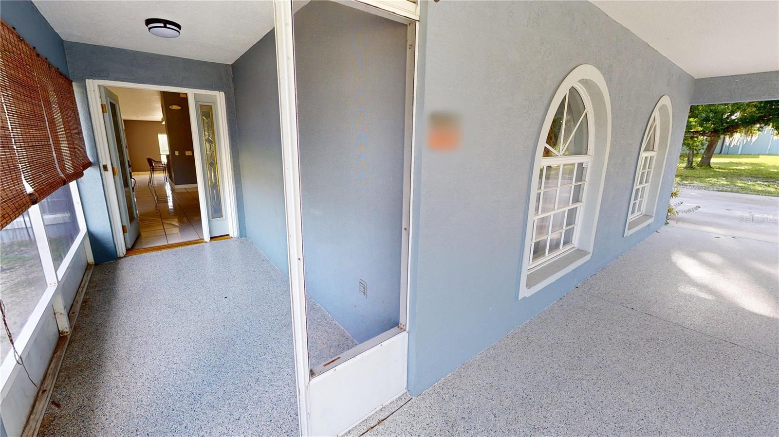 22262 Seyburn Ter Property Photo 4