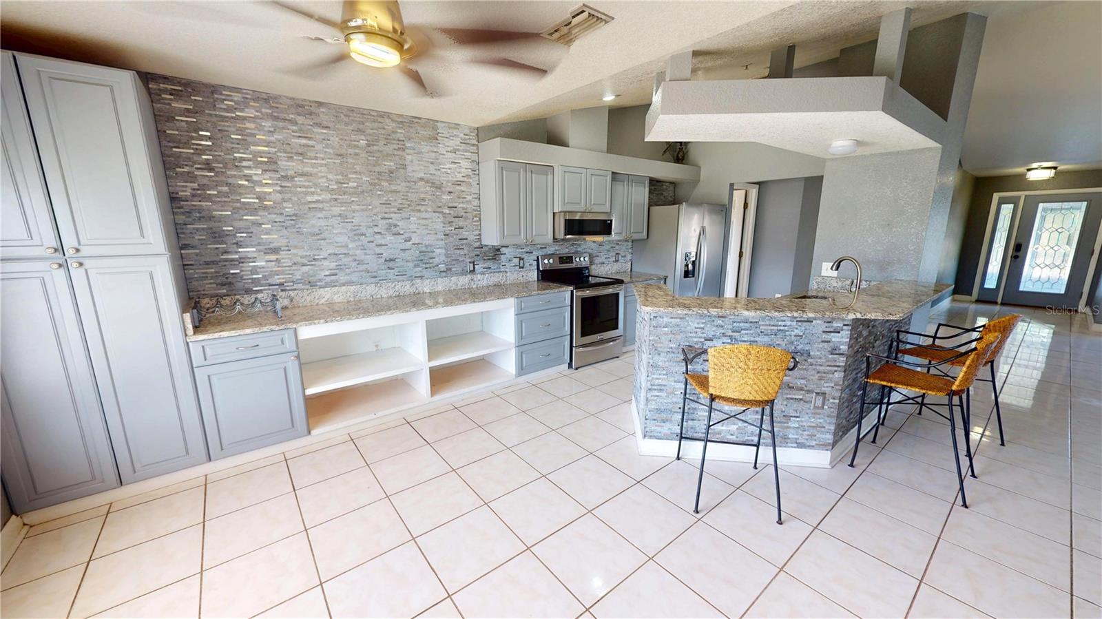 22262 Seyburn Ter Property Photo 11