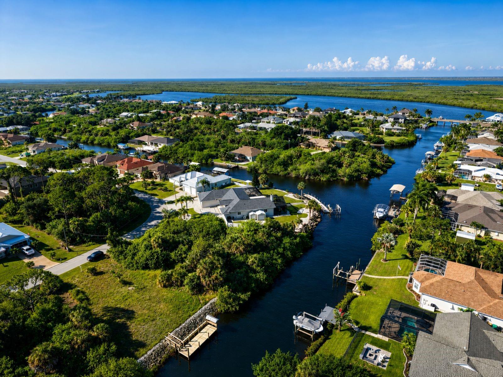17394 Bayharbor Cir Property Photo 9