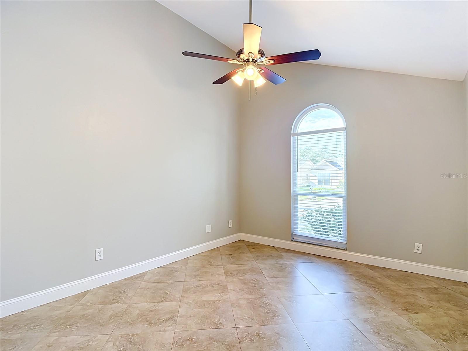 1032 Hardwood Dr Property Photo 18