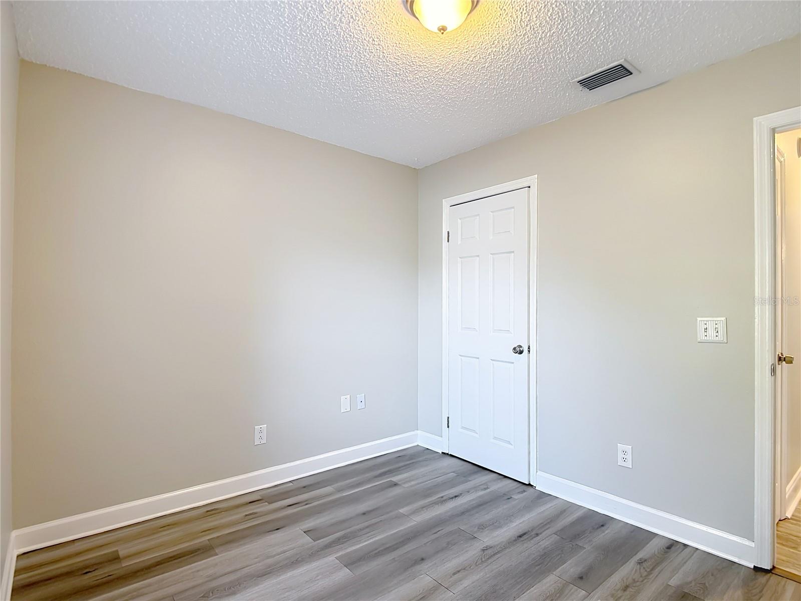 1032 Hardwood Dr Property Photo 31