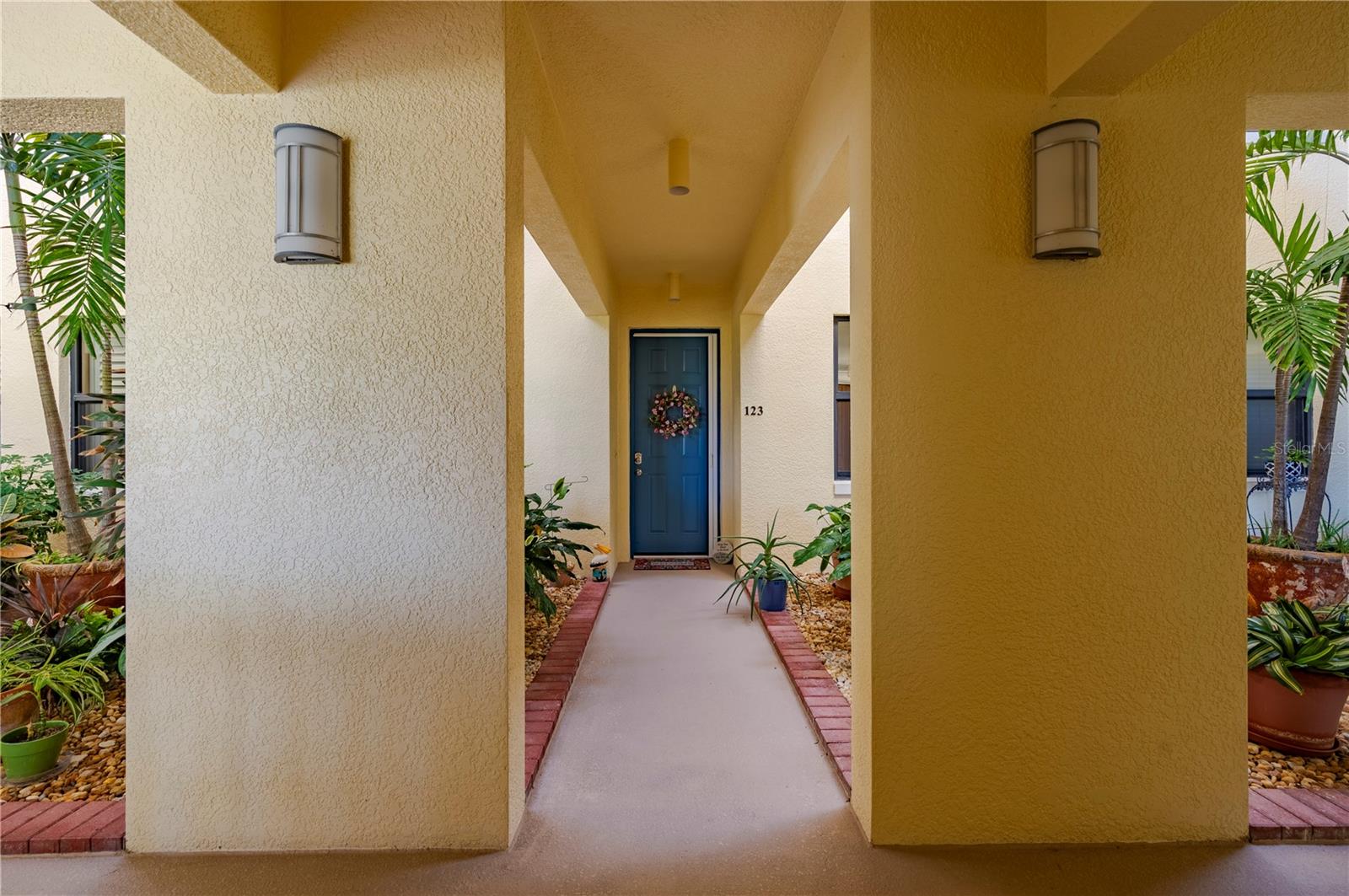 1340 Rock Dove Ct #123 Property Photo 5