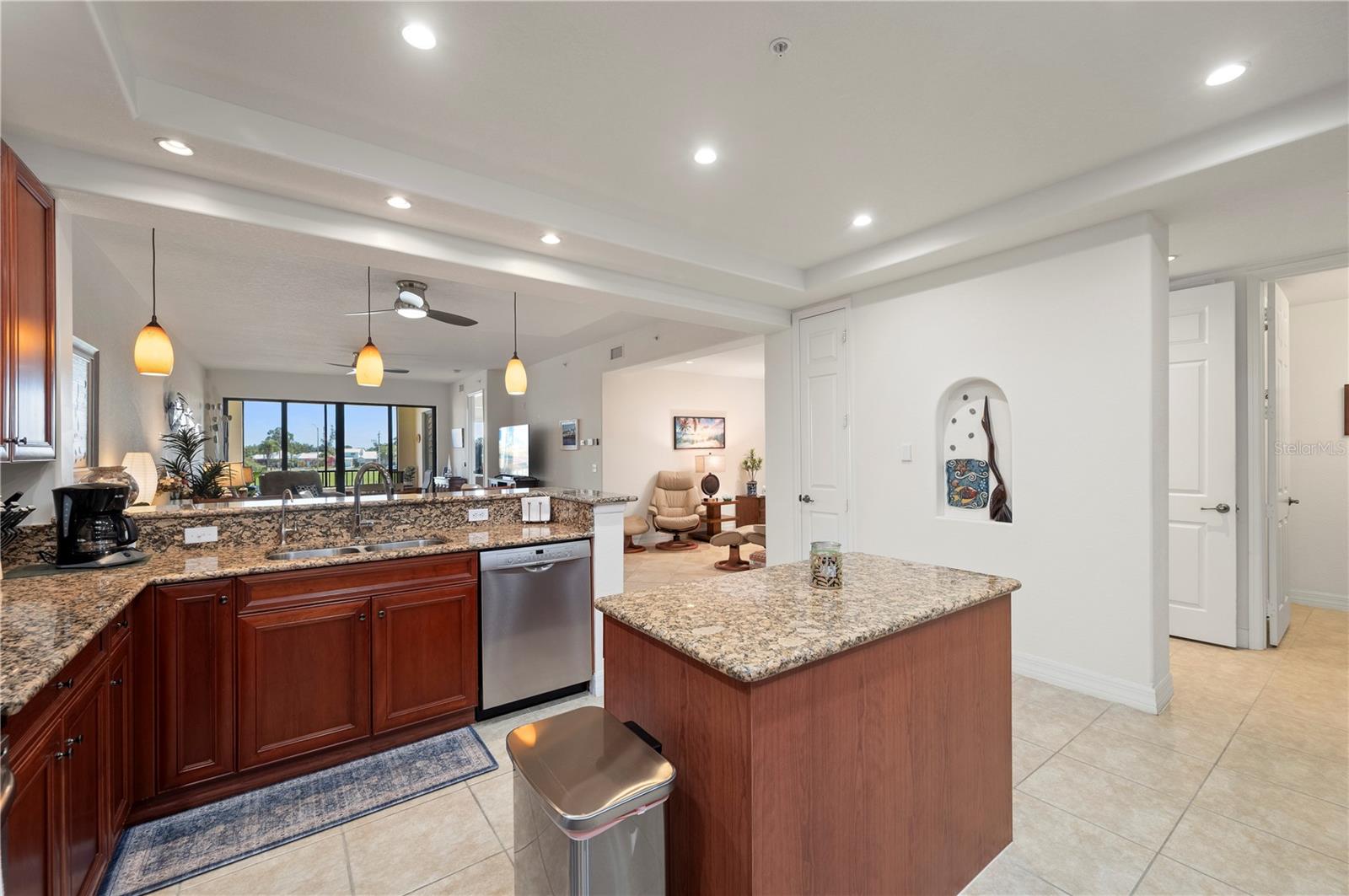 1340 Rock Dove Ct #123 Property Photo 12