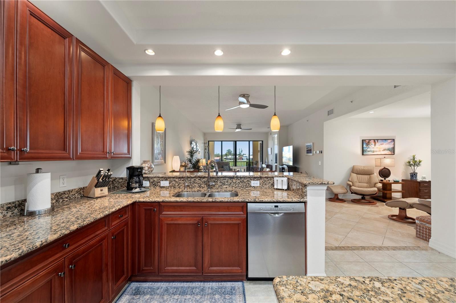 1340 Rock Dove Ct #123 Property Photo 13
