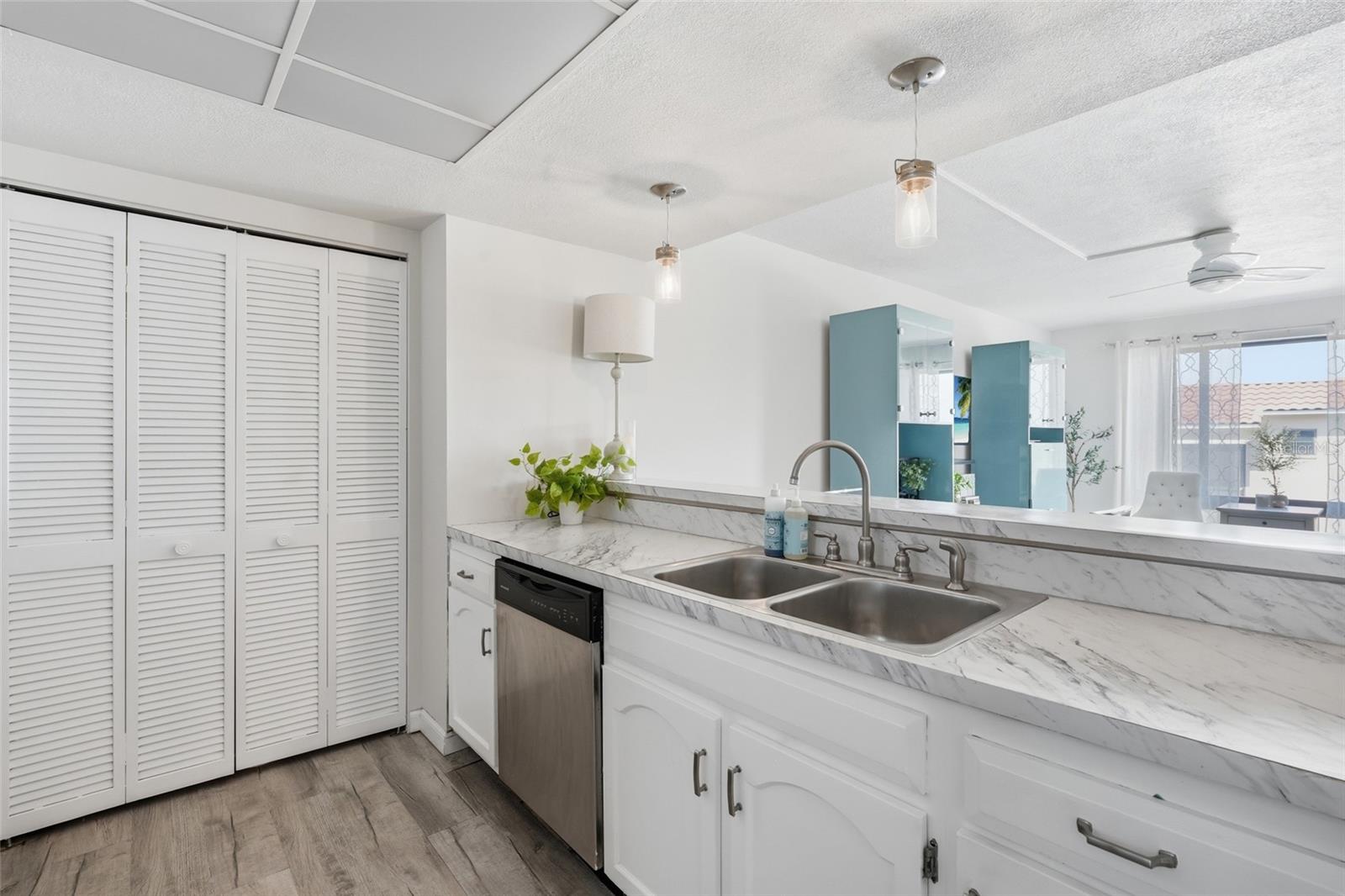25188 Marion Ave #d307 Property Photo 15