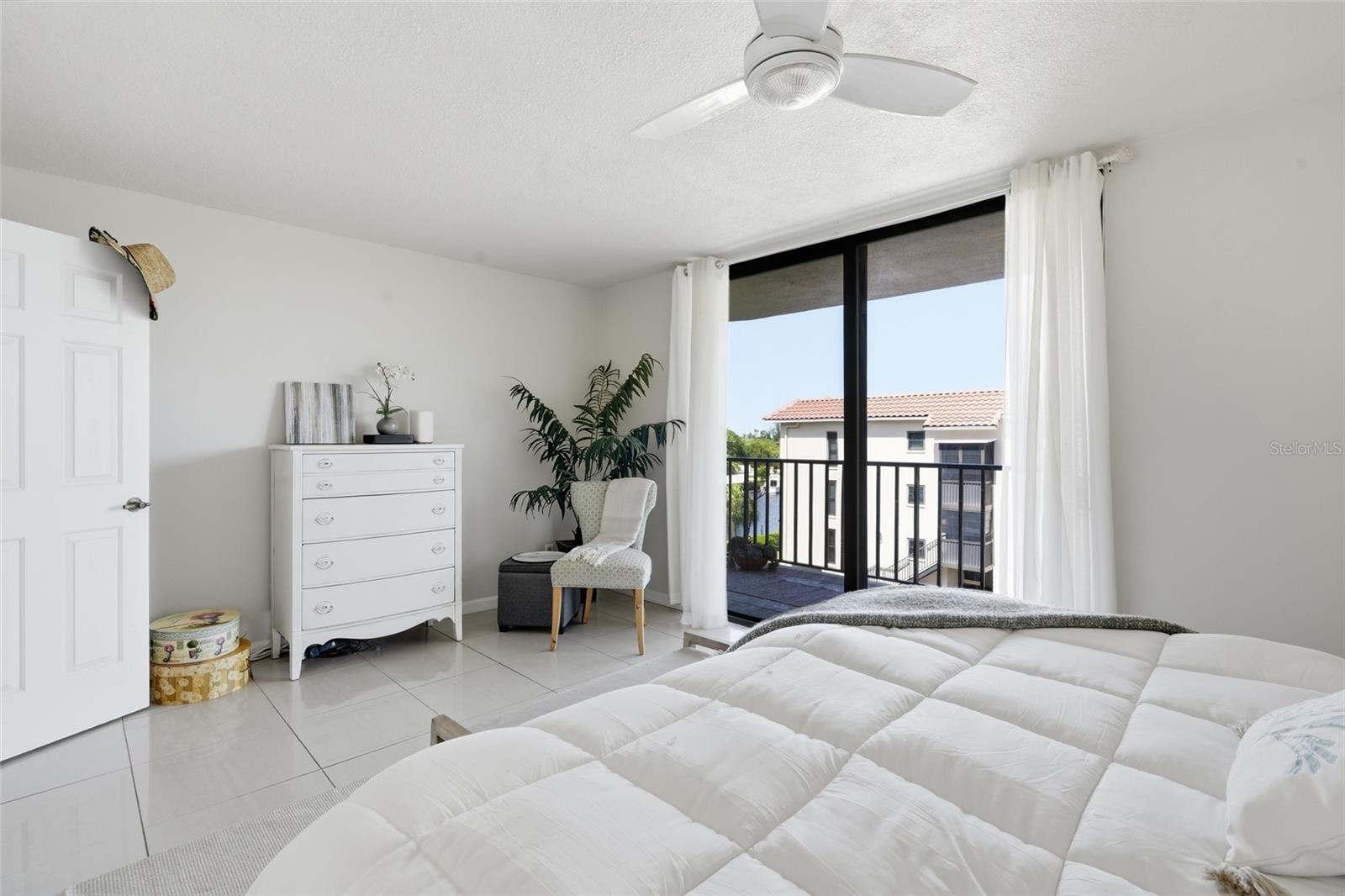 25188 Marion Ave #d307 Property Photo 17
