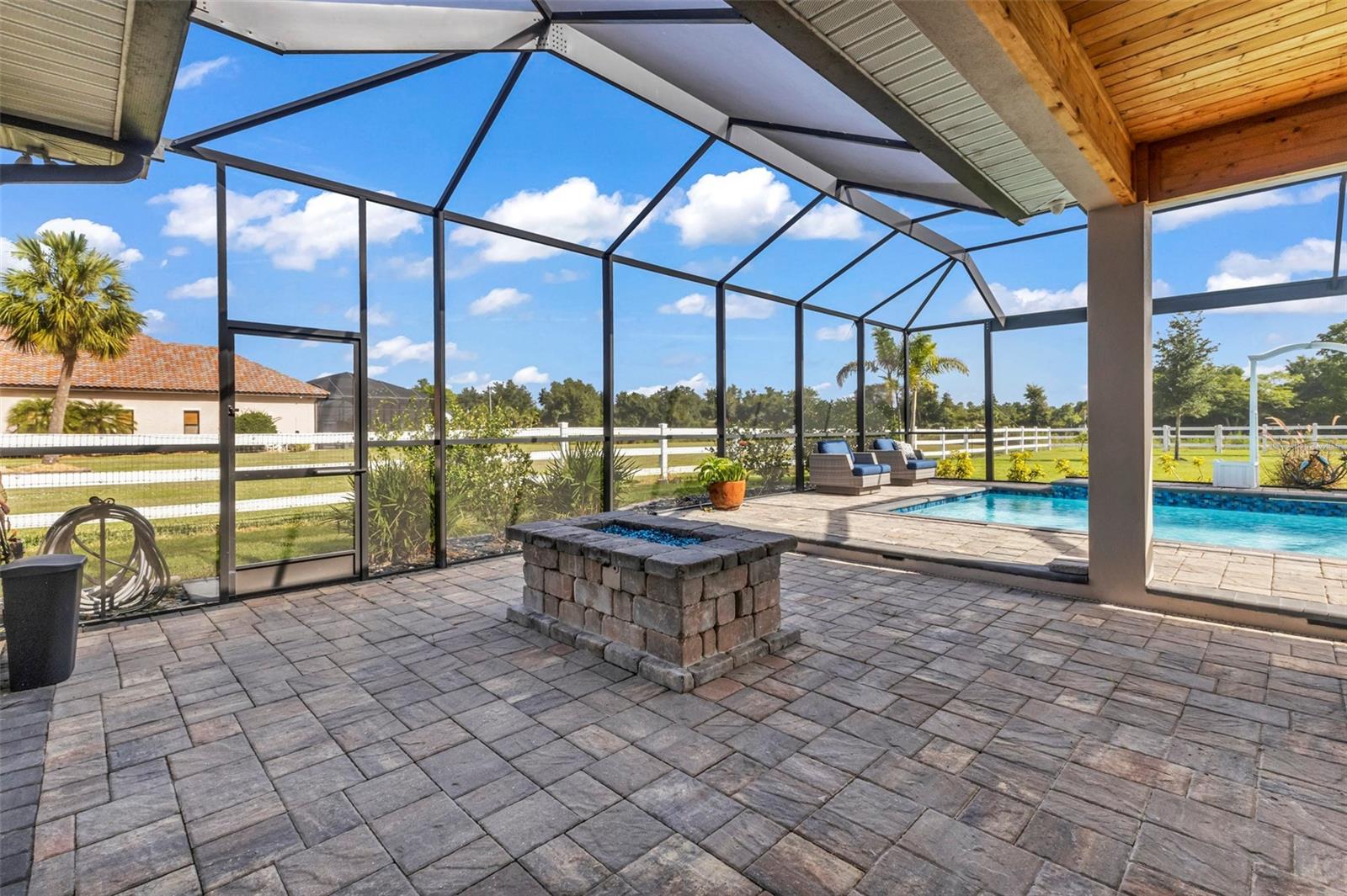 28975 Smugglers Ln Property Photo 34