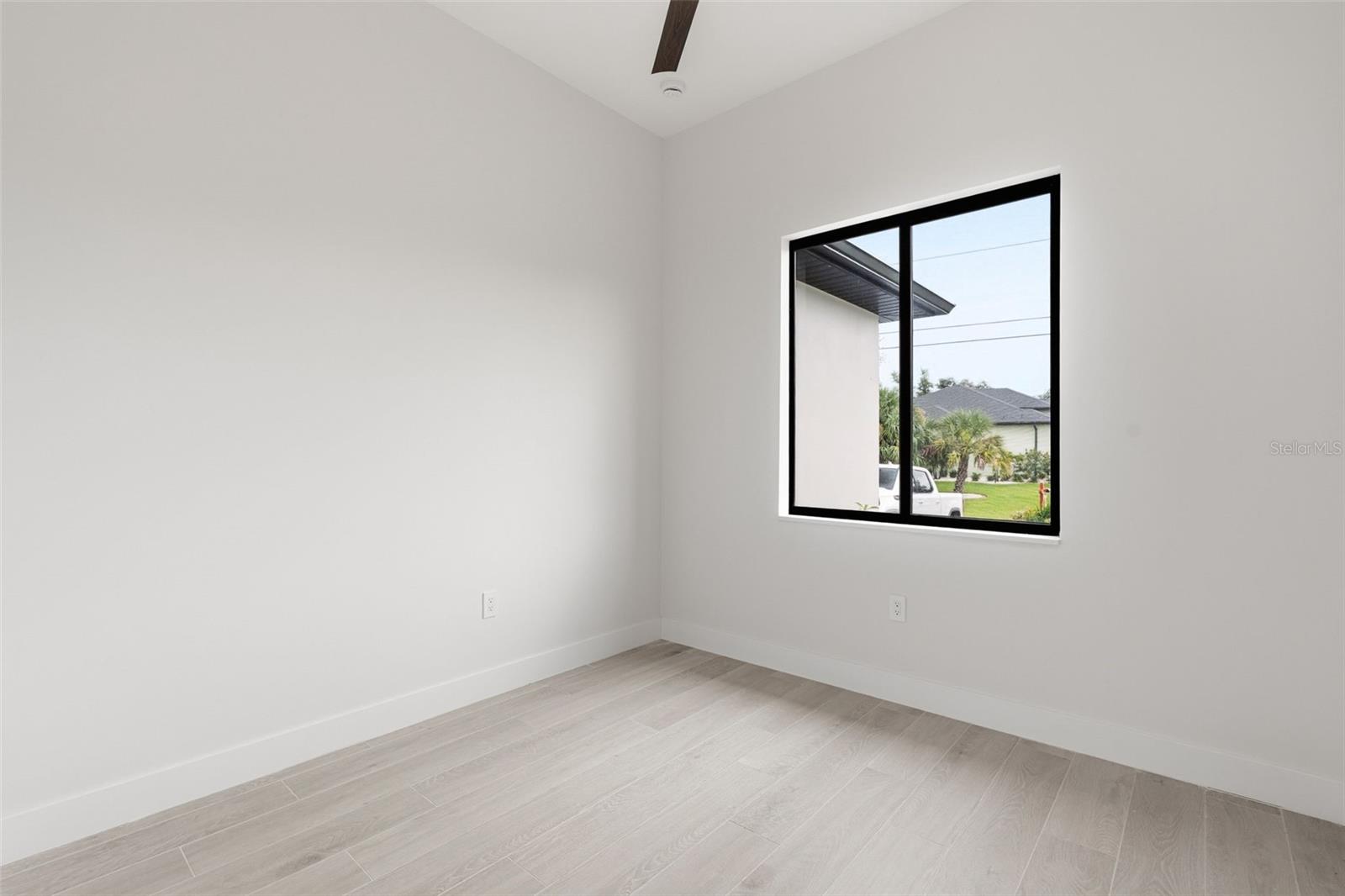 14319 Allensworth Ave Property Photo 37