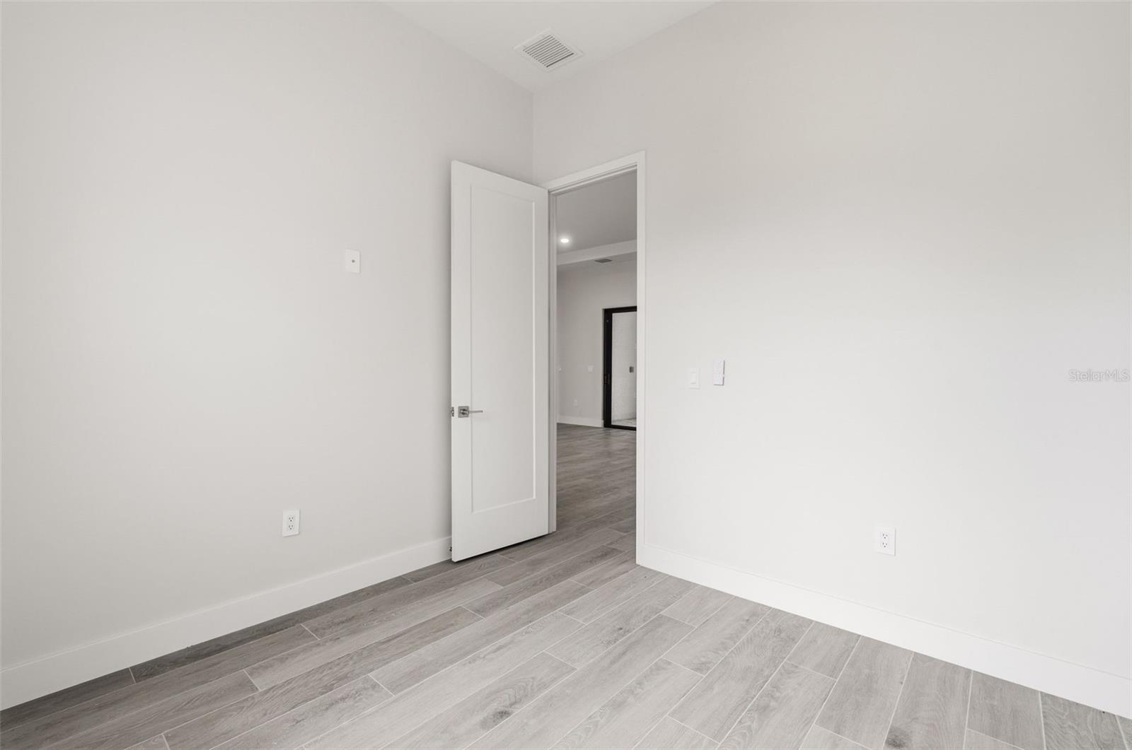 14319 Allensworth Ave Property Photo 38