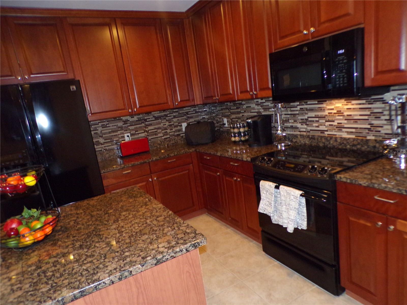 89 Vivante Blvd #205 Property Photo 38