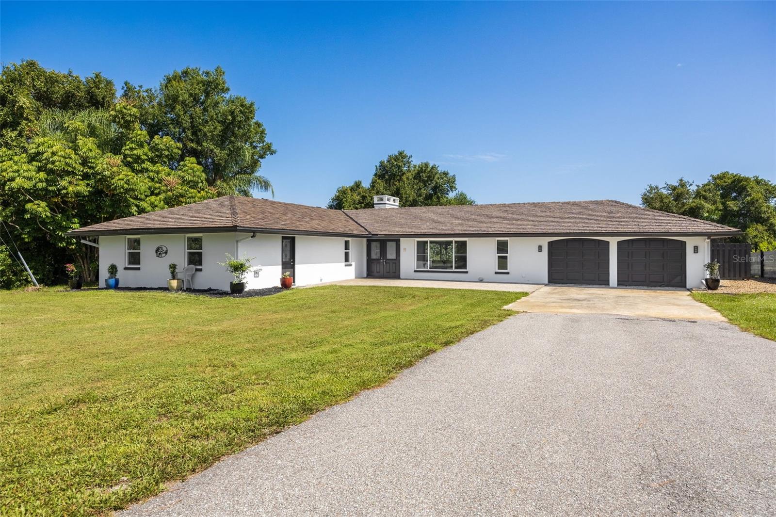 37951 Washington Loop Rd Property Photo 9
