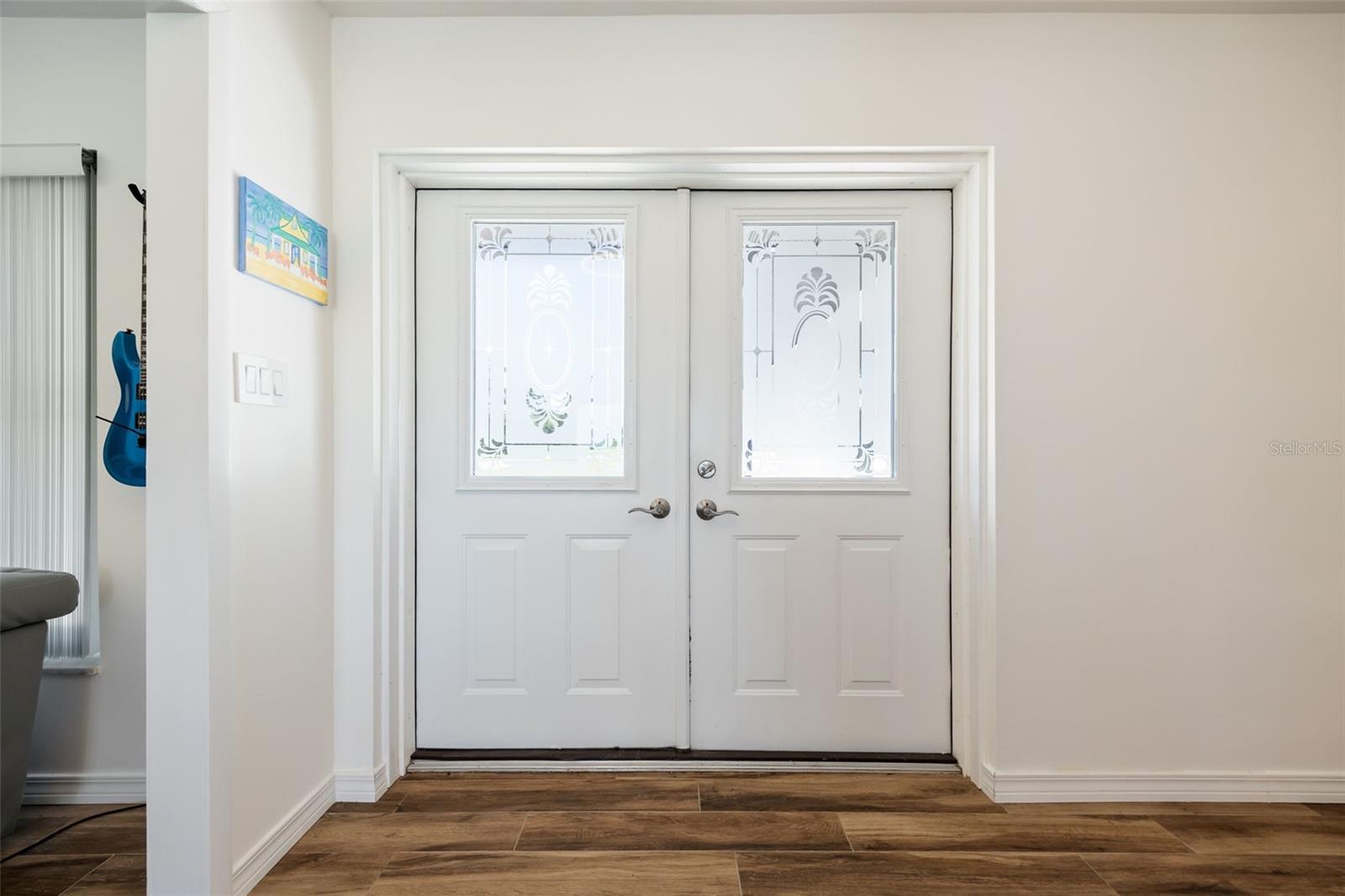 37951 Washington Loop Rd Property Photo 11
