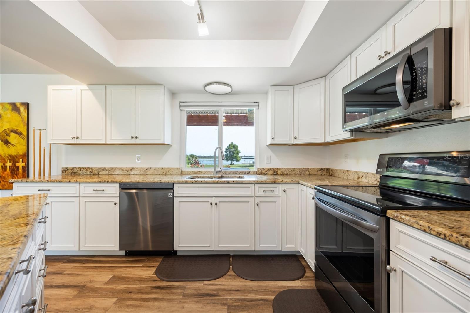37951 Washington Loop Rd Property Photo 23