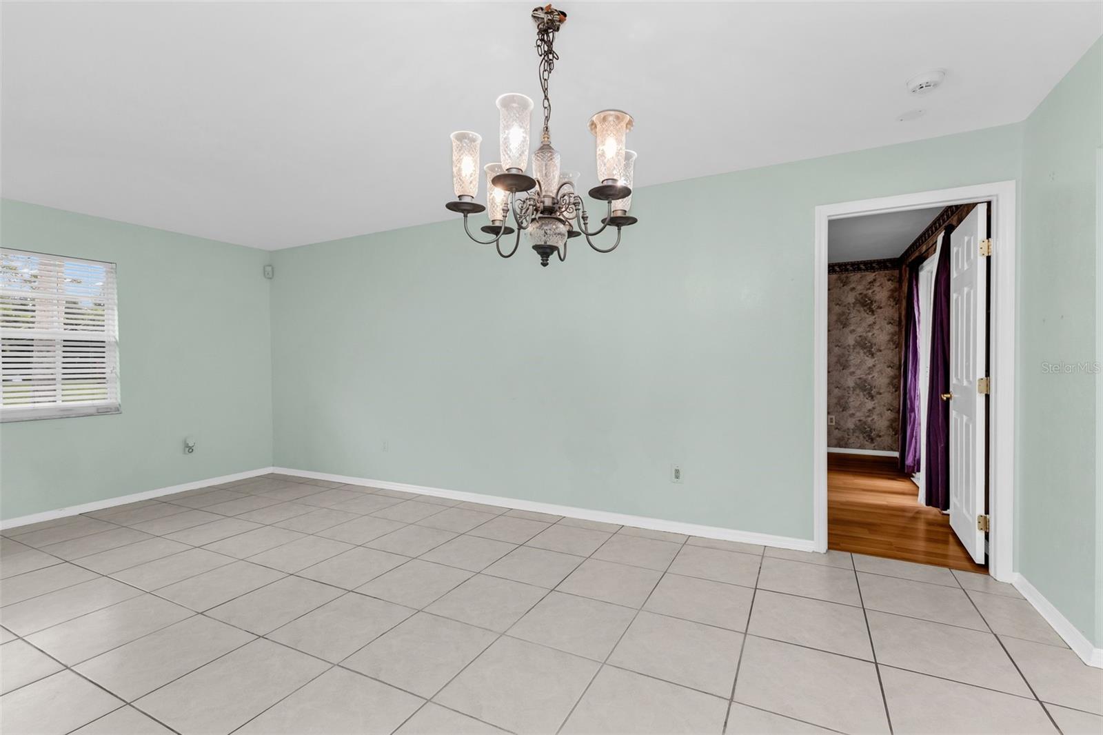 18577 Jay Ave Property Photo 13