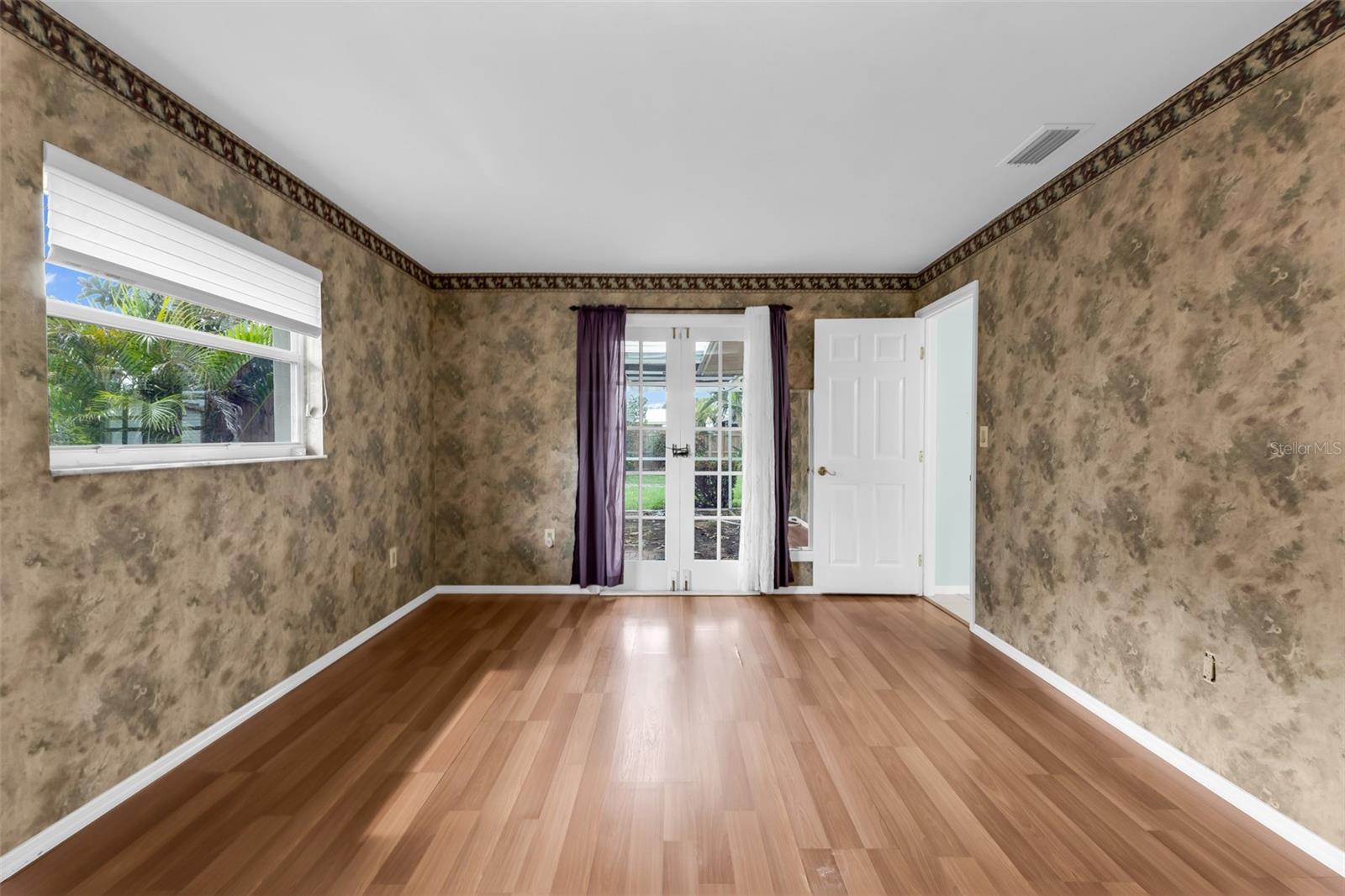 18577 Jay Ave Property Photo 28