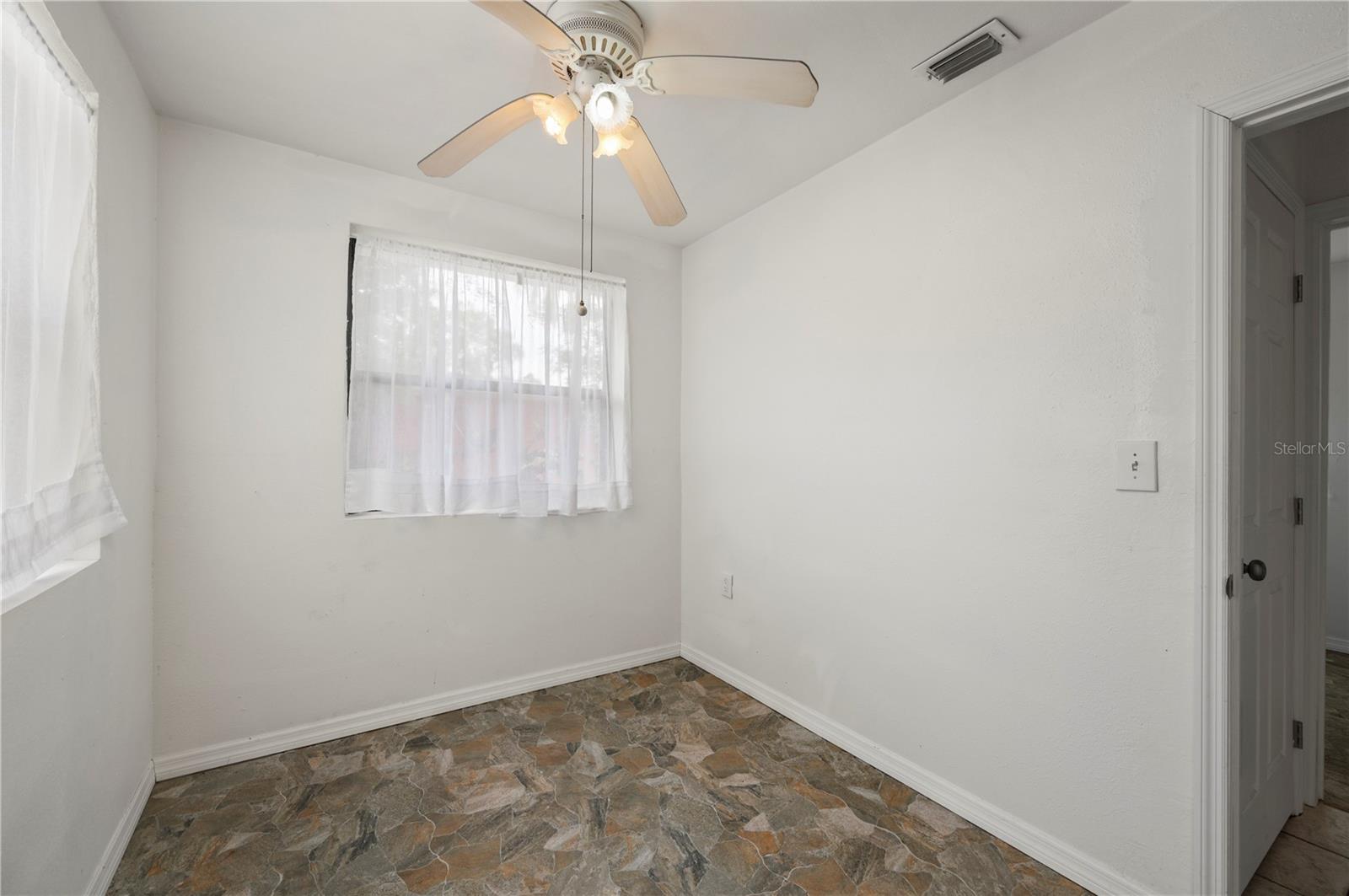 311 Gill St Property Photo 40