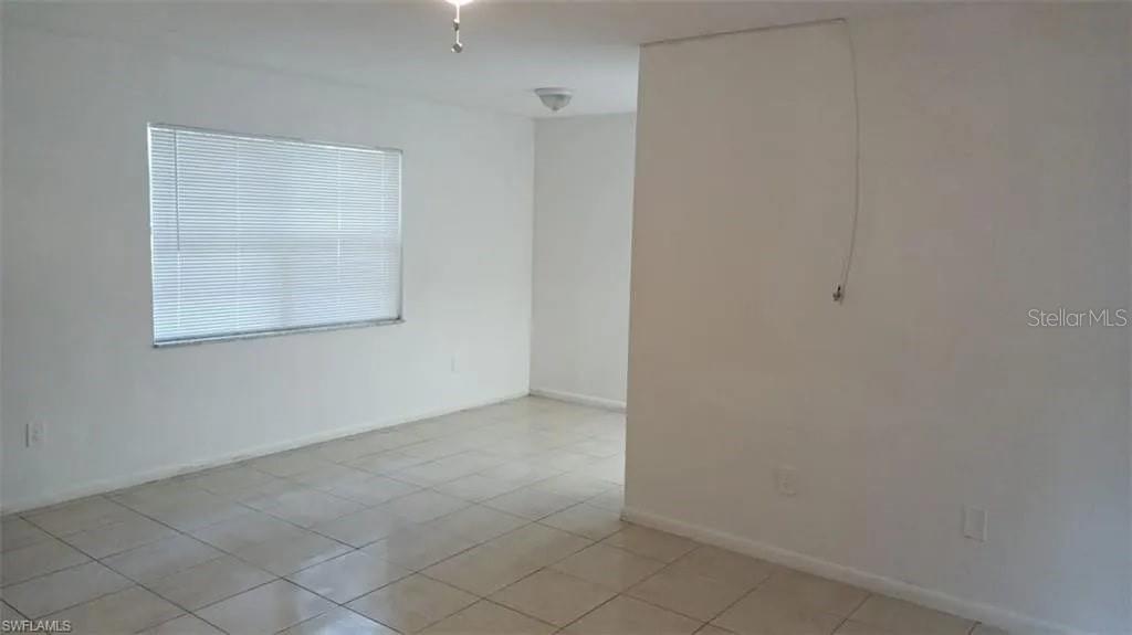 2524 Congress St ##4 Property Photo 6
