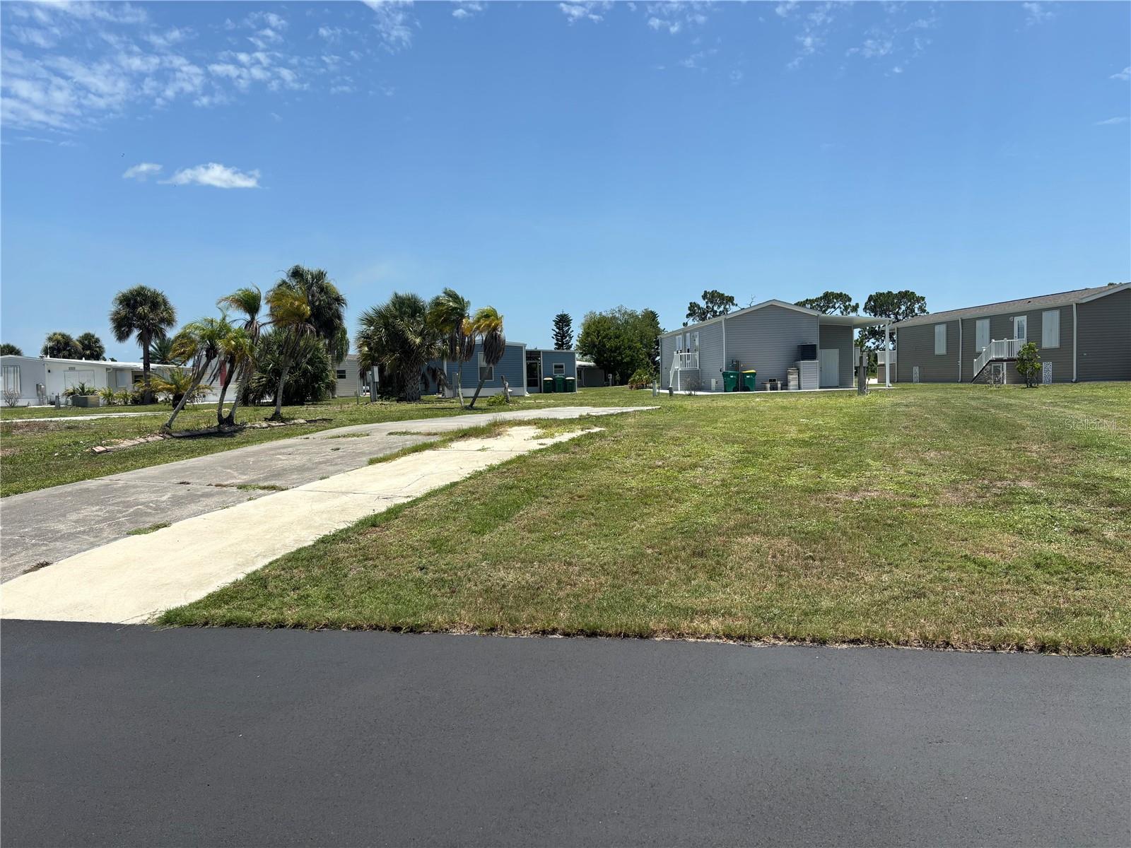 7471 Danvers Cir Property Photo 4