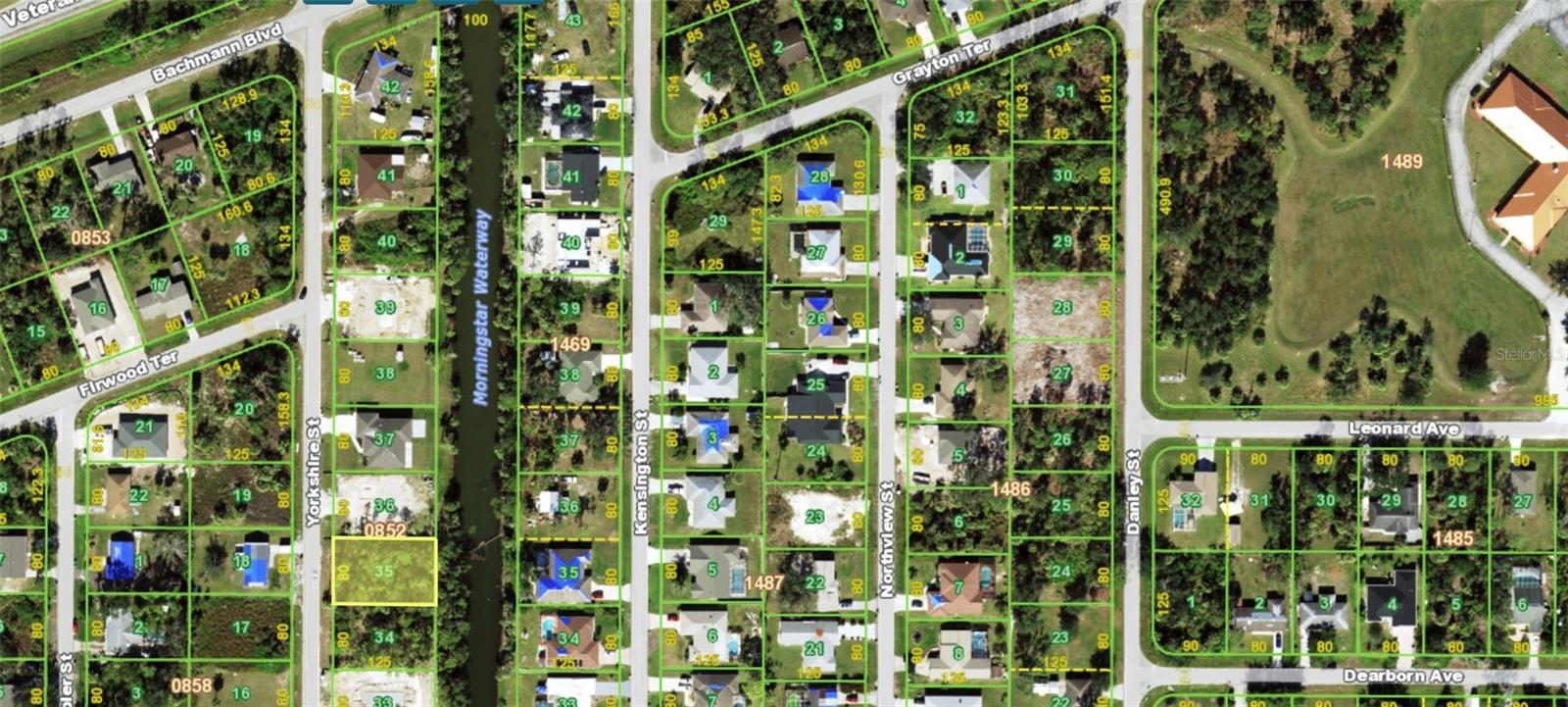 256 Yorkshire St Property Photo 5