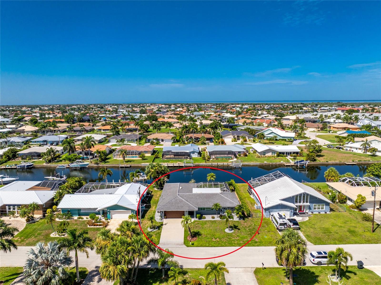 321 Capri Isles Ct Property Photo 74