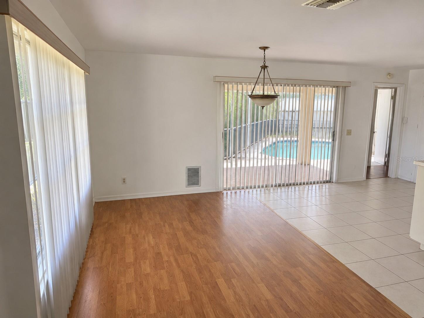 4222 Cockrell St Property Photo 7