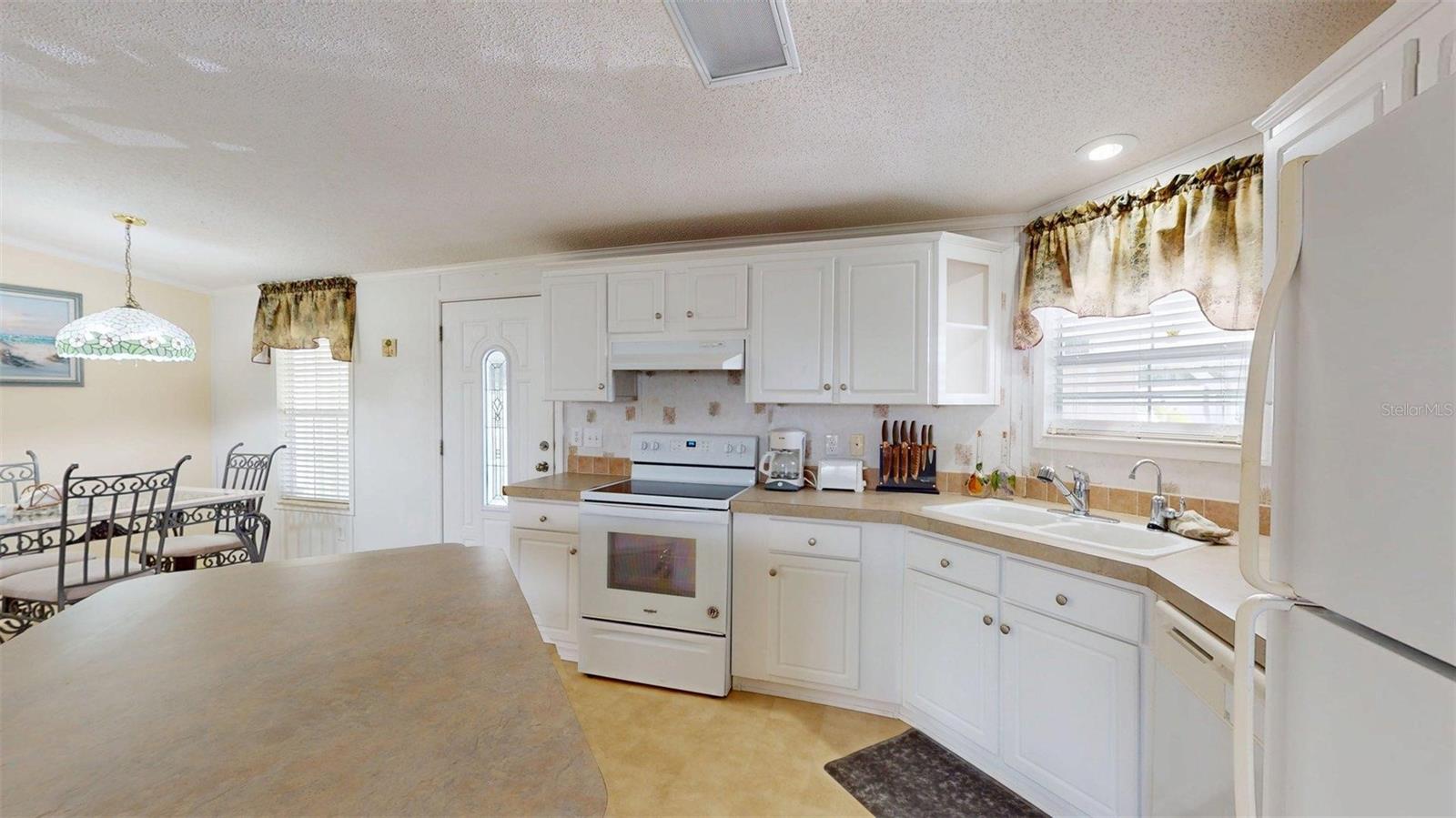 2100 Kings Hwy #534 Property Photo 8