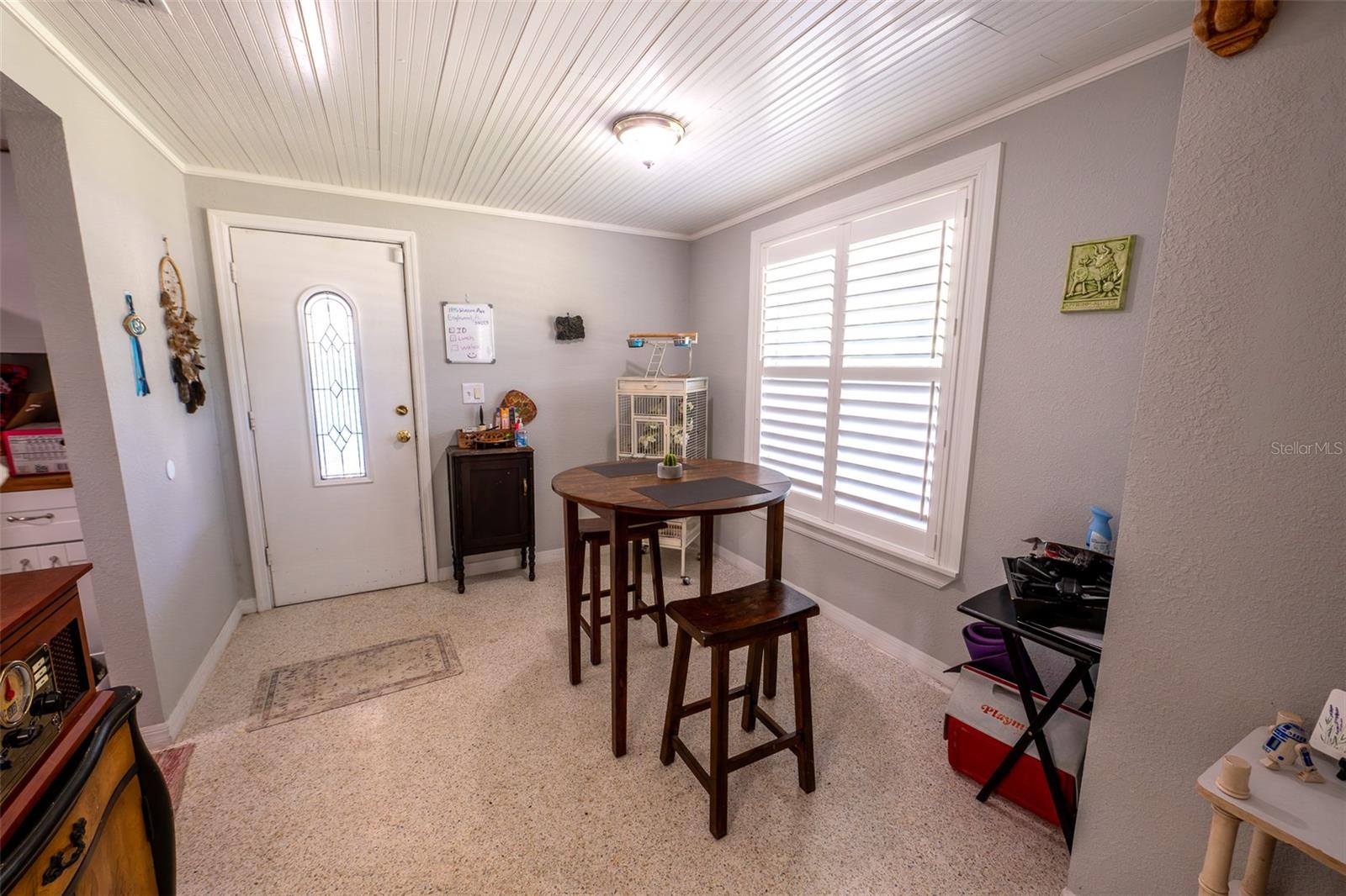 185 Winson Ave Property Photo 4